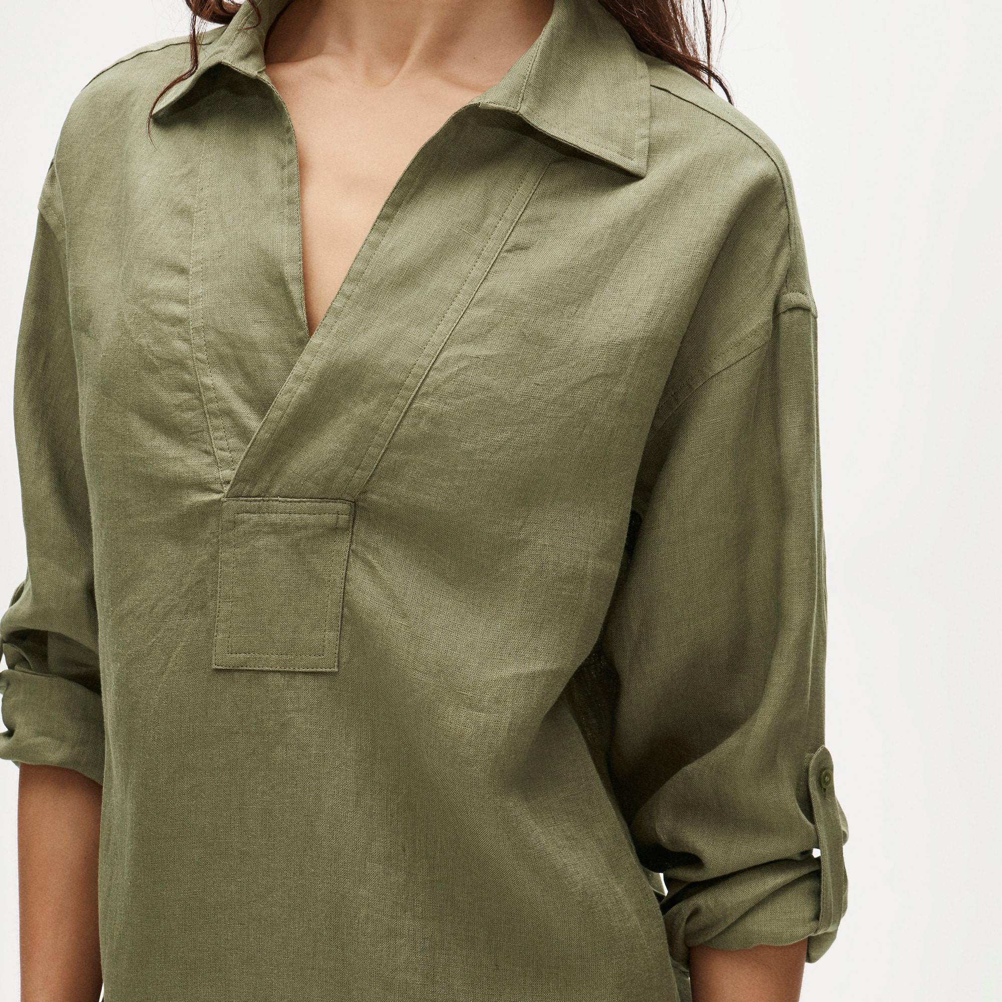 V-neck popover dress in linen