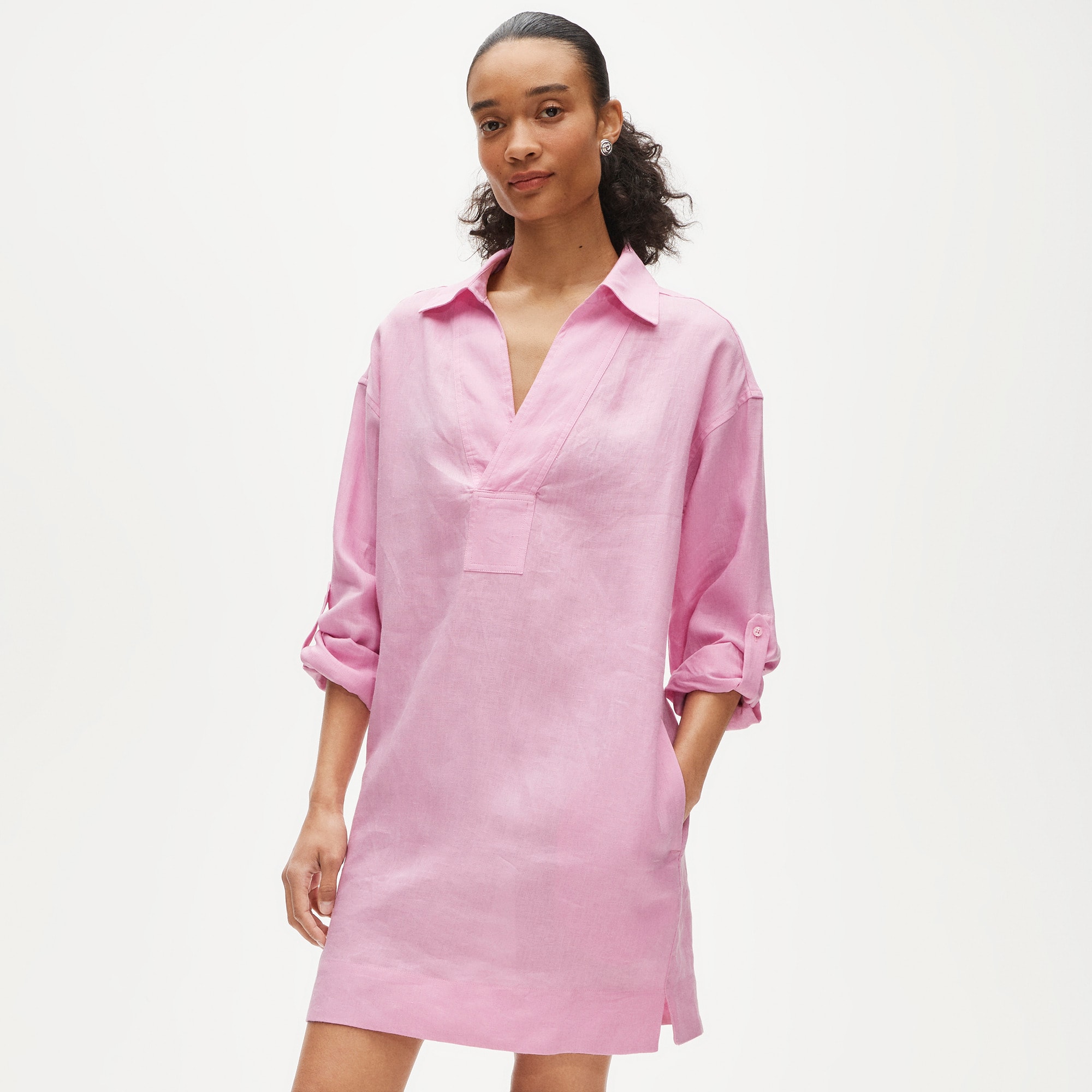 V-neck popover dress in linen - image 3
