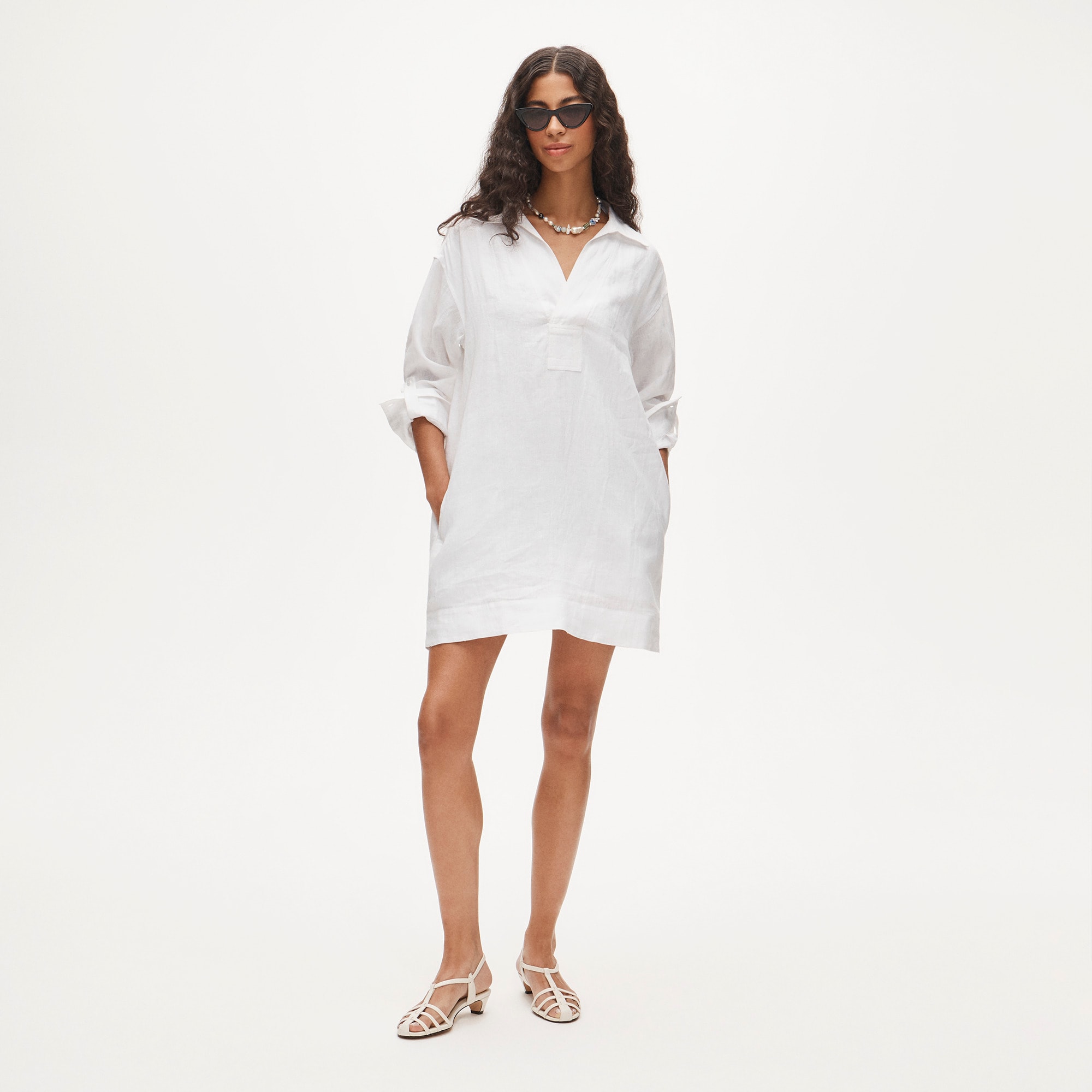 V-neck popover dress in linen