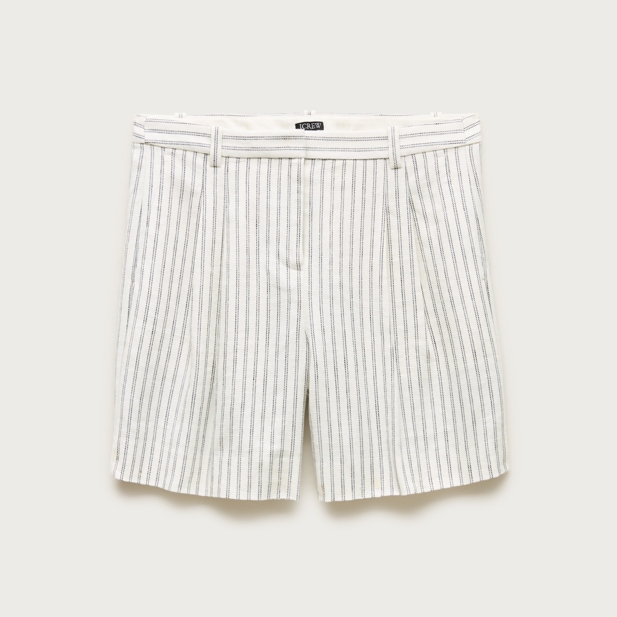 Pleated trouser short in striped stretch linen blend