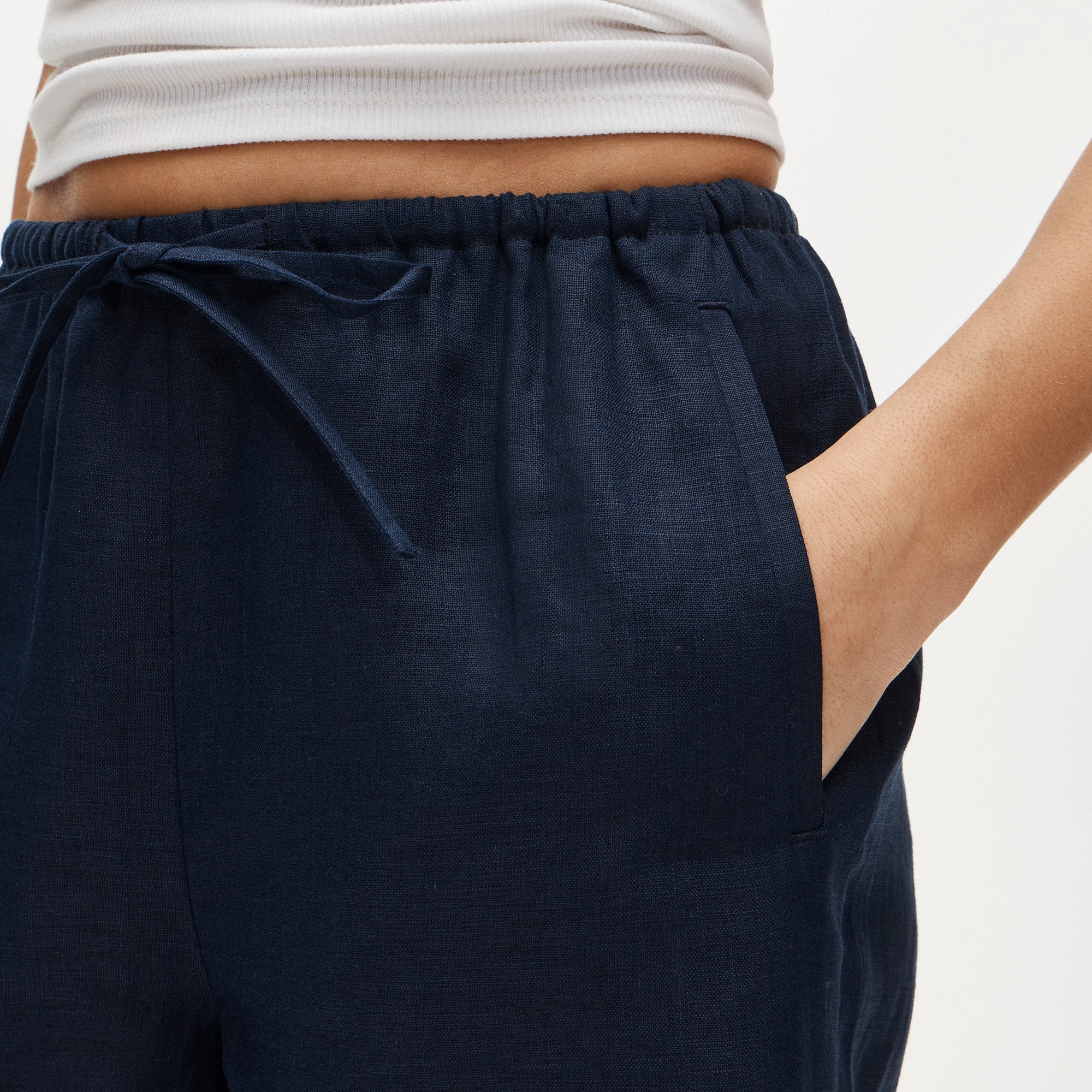 Cosmo short in linen