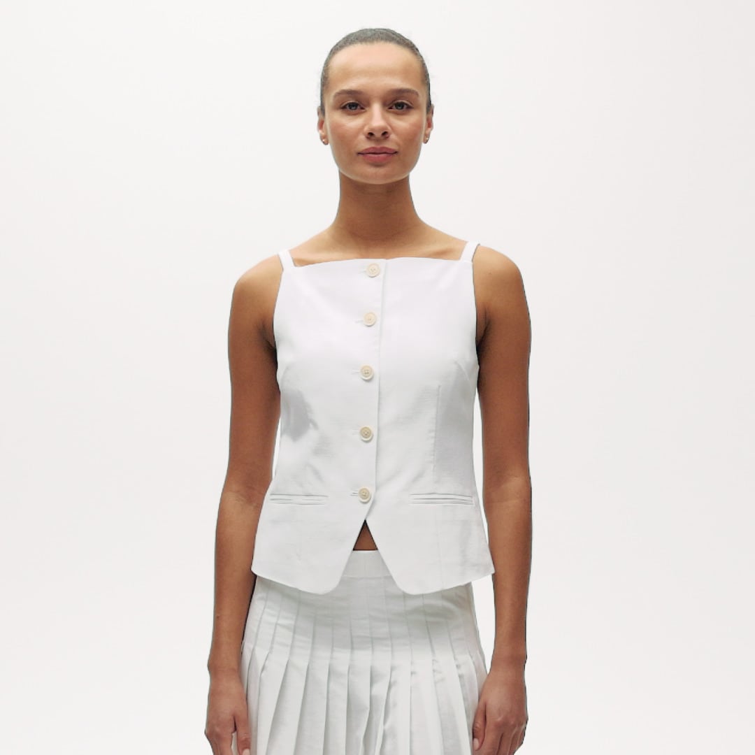 Button-up cutaway tank top in Gramercy linen blend