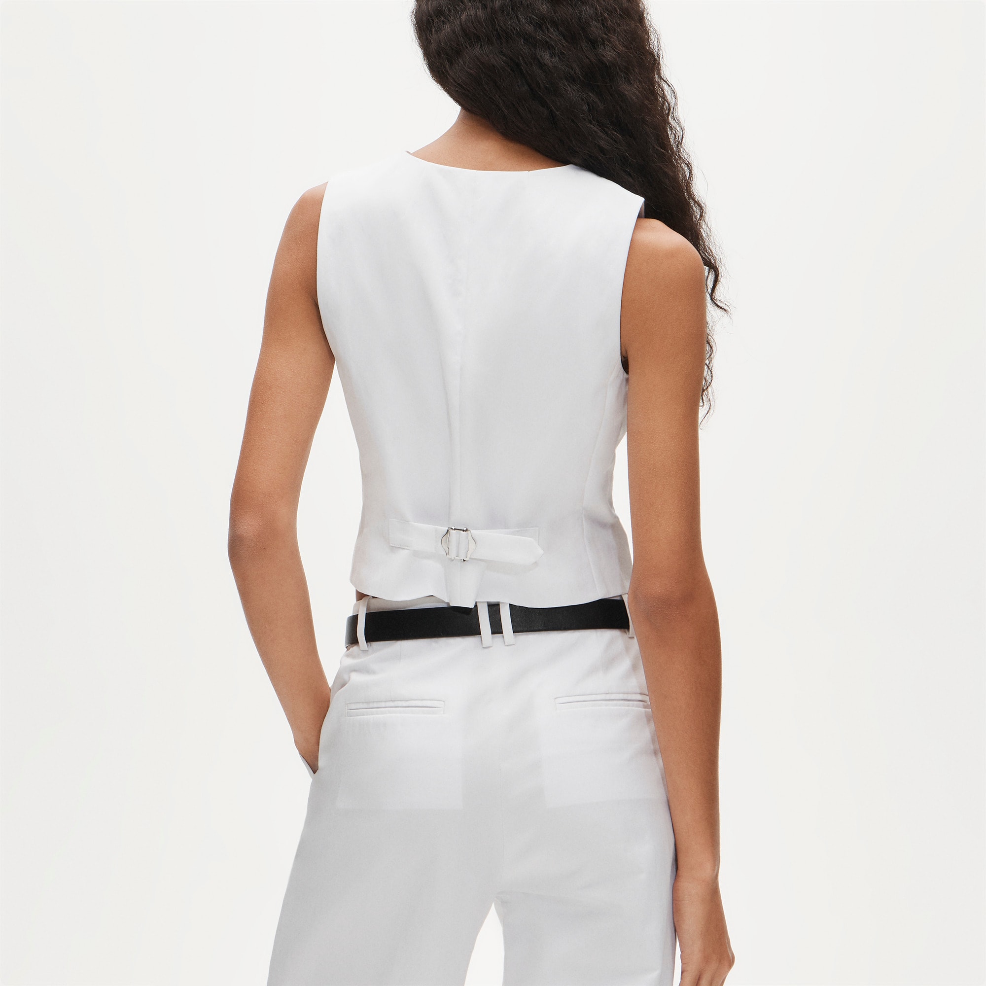 Shrunken V-neck vest top - image 5
