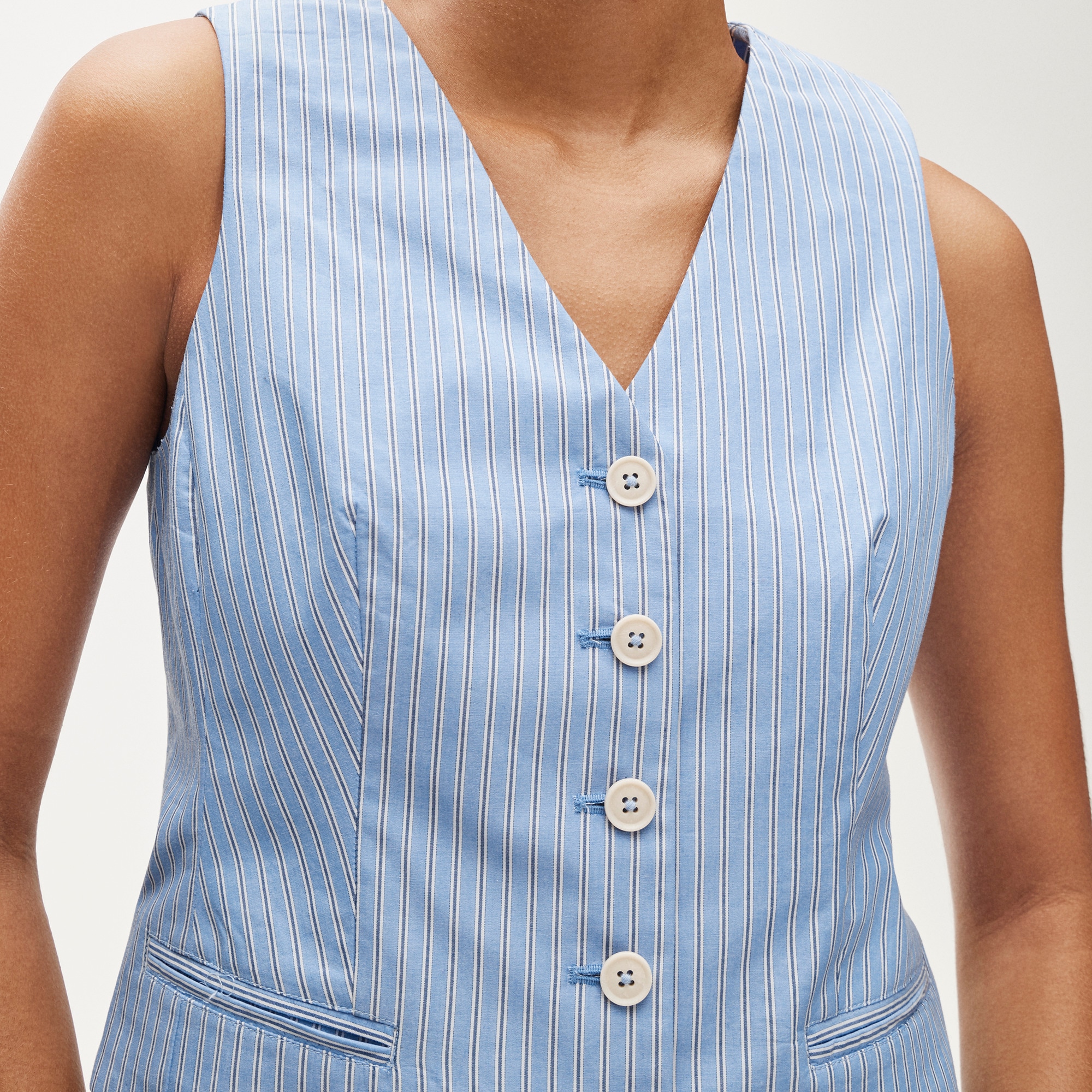 Shrunken V-neck vest top in stripe - image 4