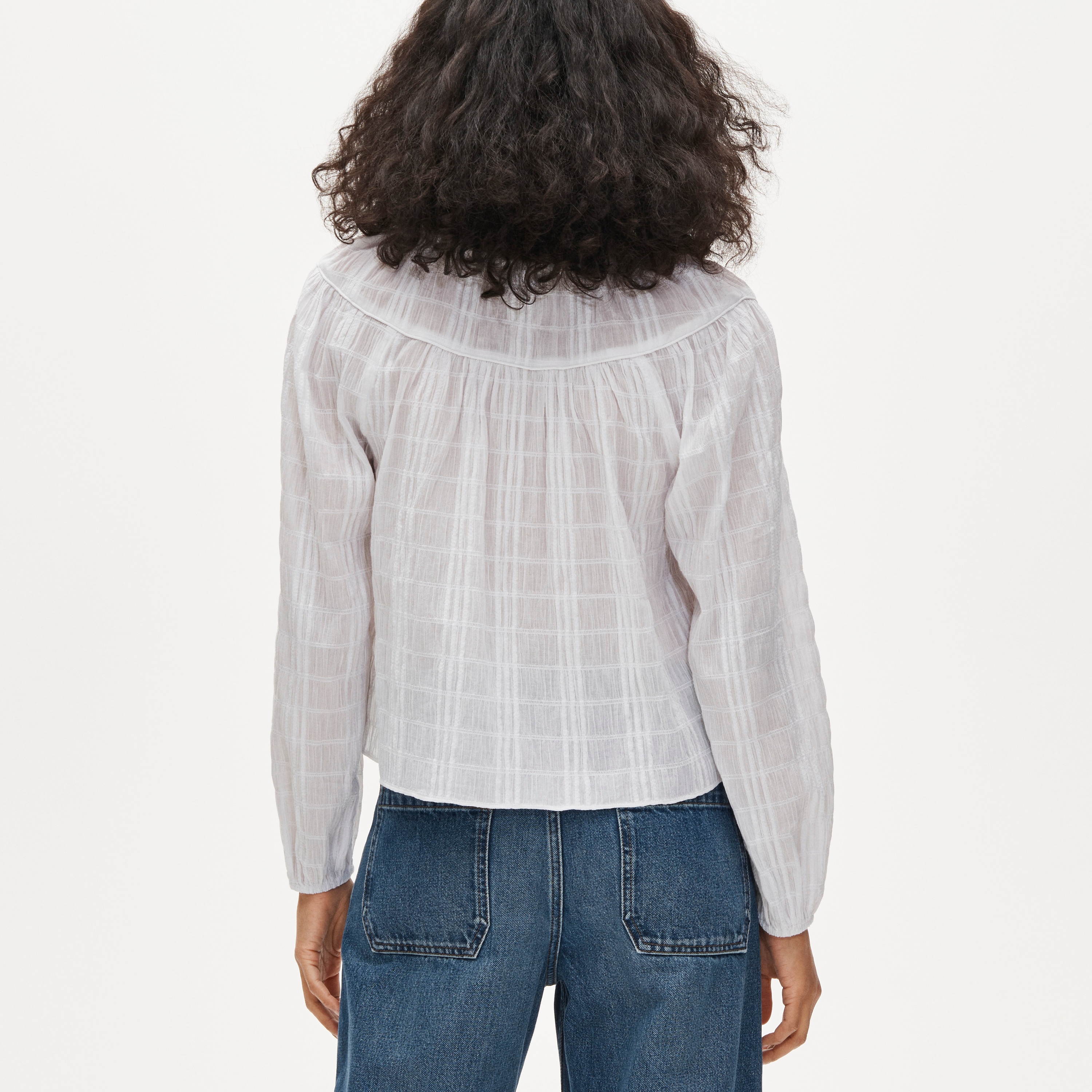 Tie-front popover top in seersucker