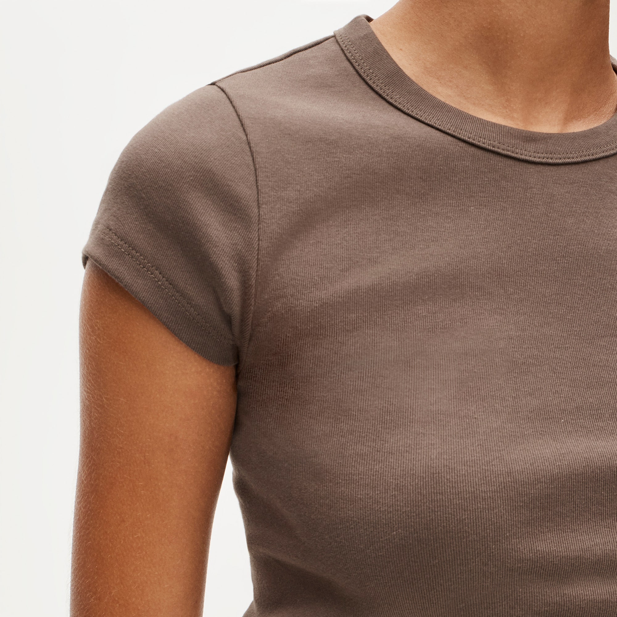 Perfect-fit crewneck T-shirt