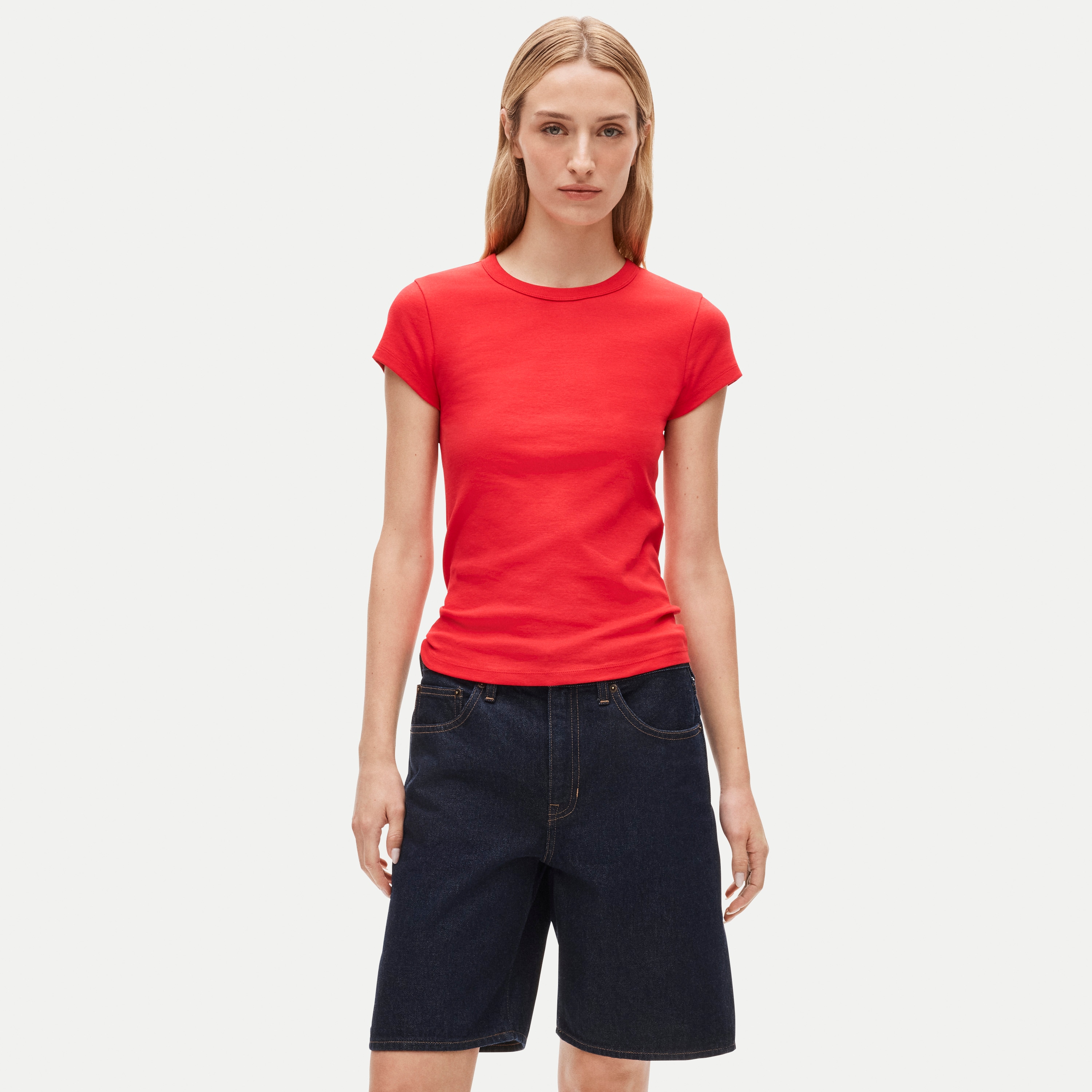 Perfect-fit crewneck T-shirt