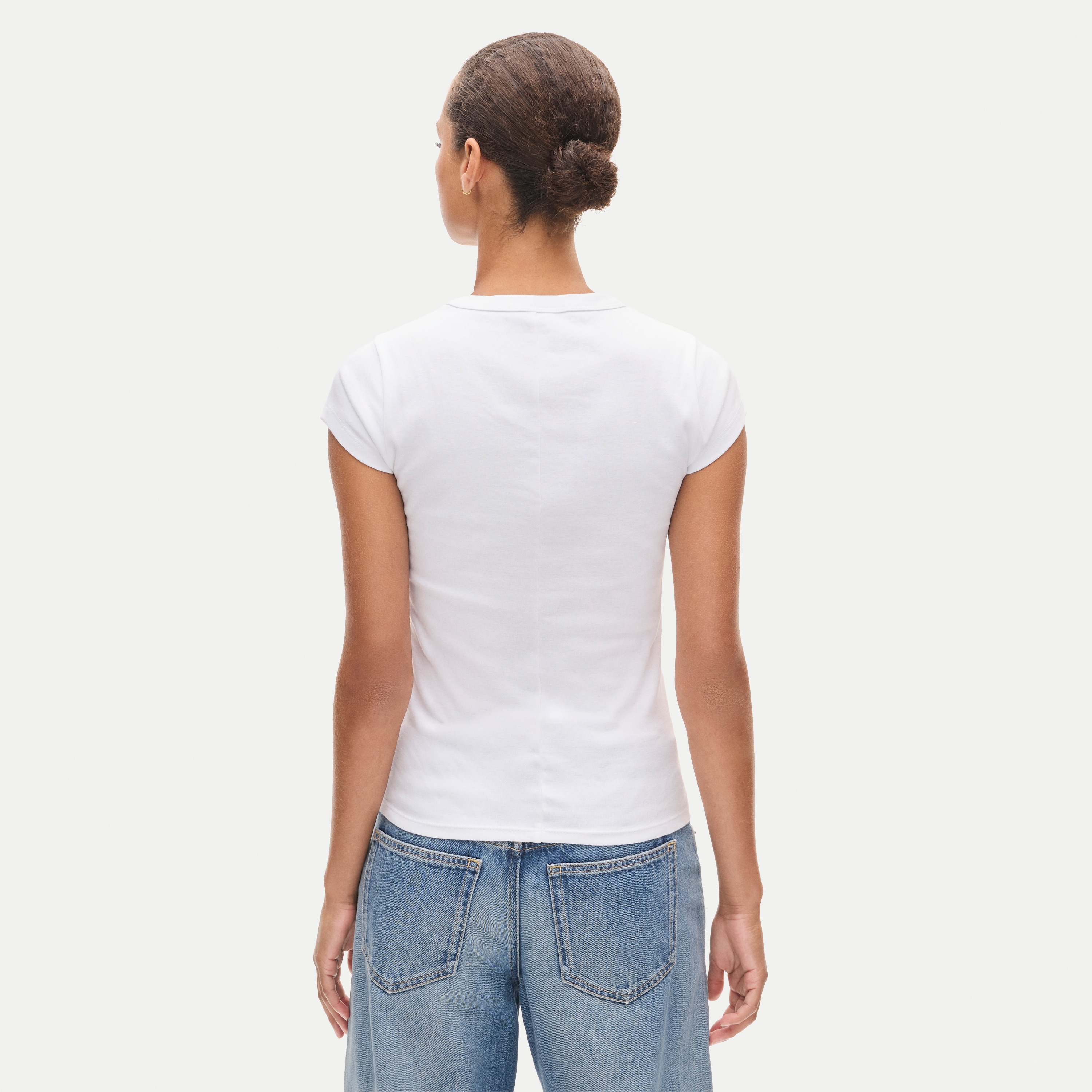 Perfect-fit crewneck T-shirt