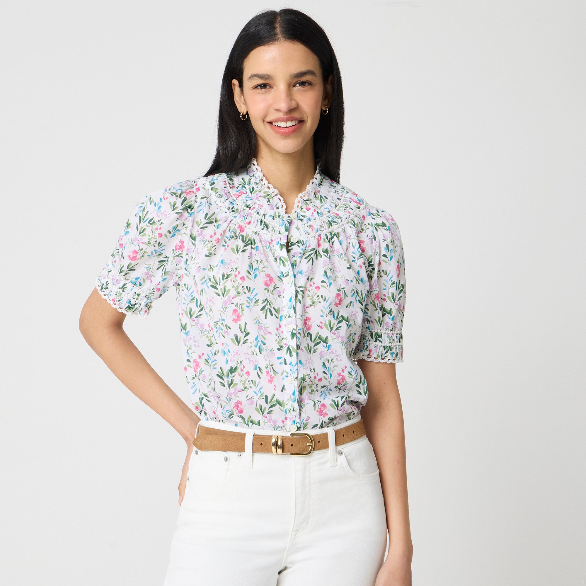 womens Short-sleeve floral smocked top