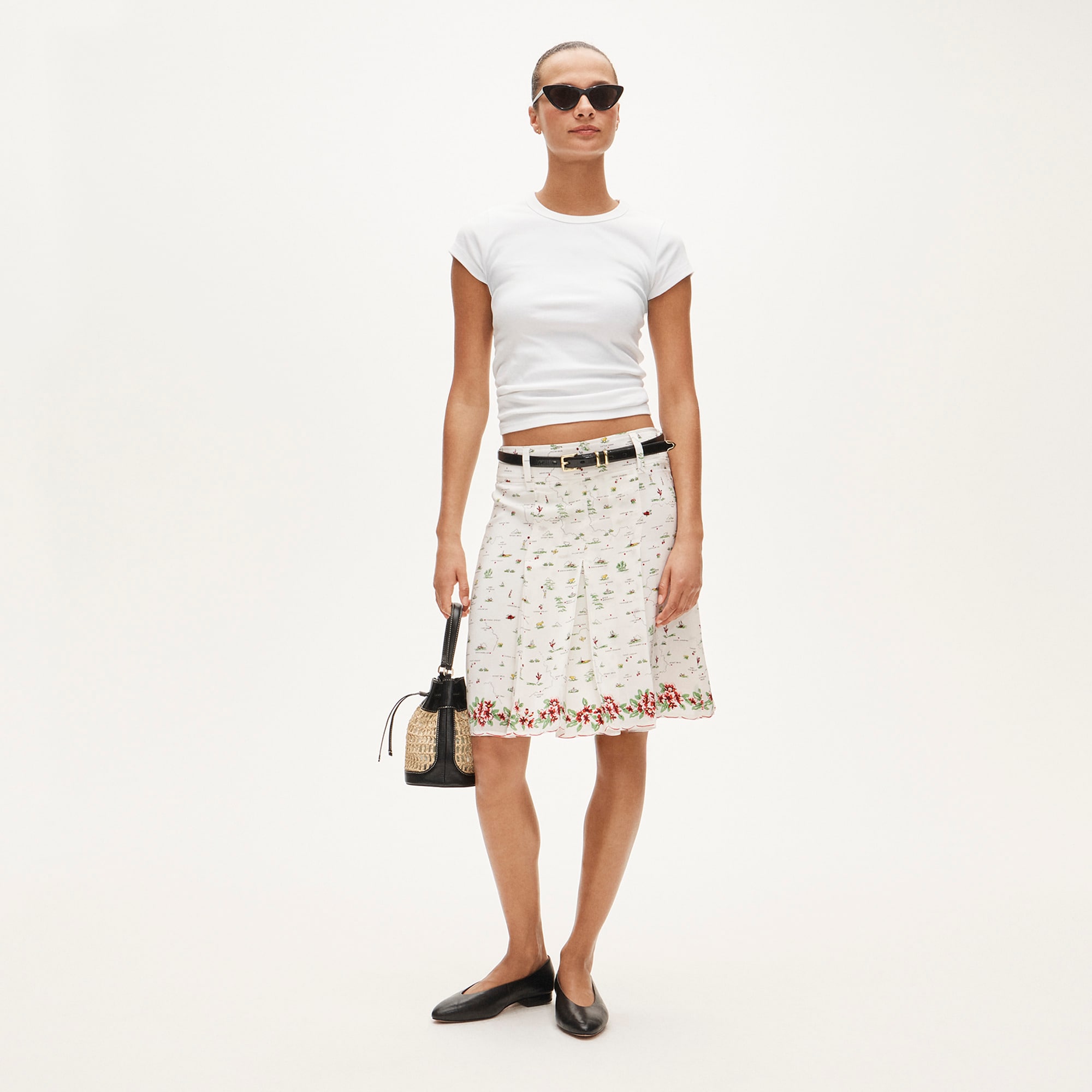 Pleated knee-length skirt in map print