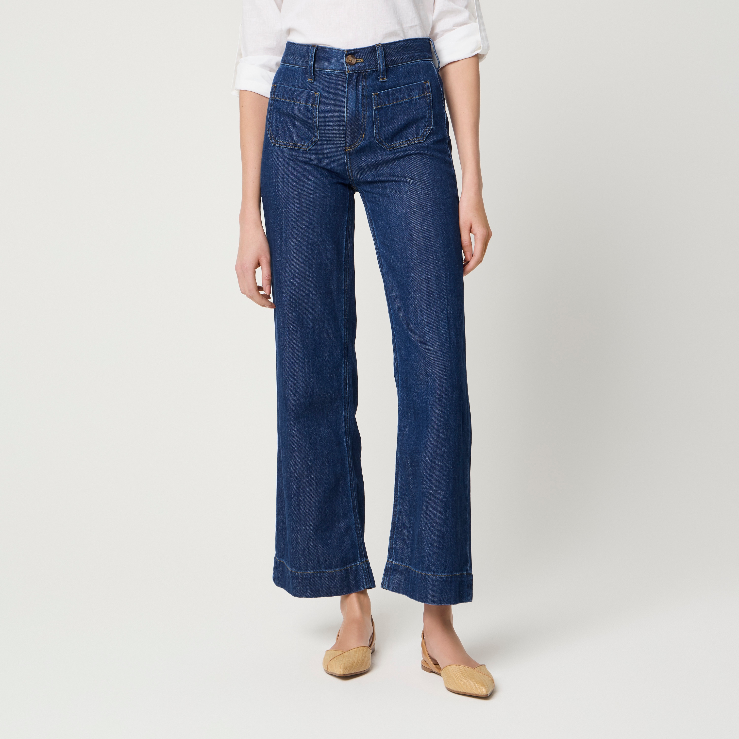 Light-feel Lizzie wide-leg jean