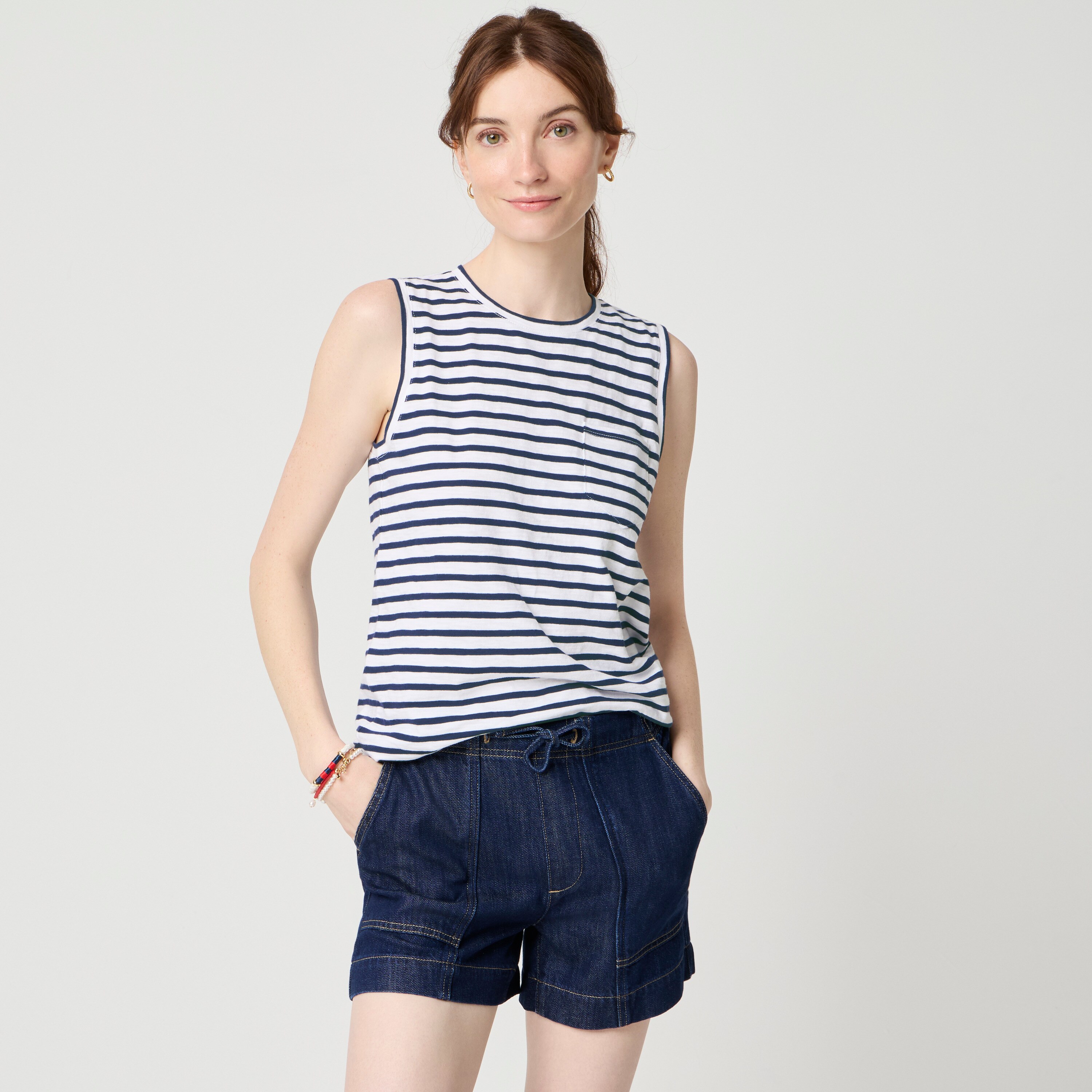 Girlfriend pocket tank top