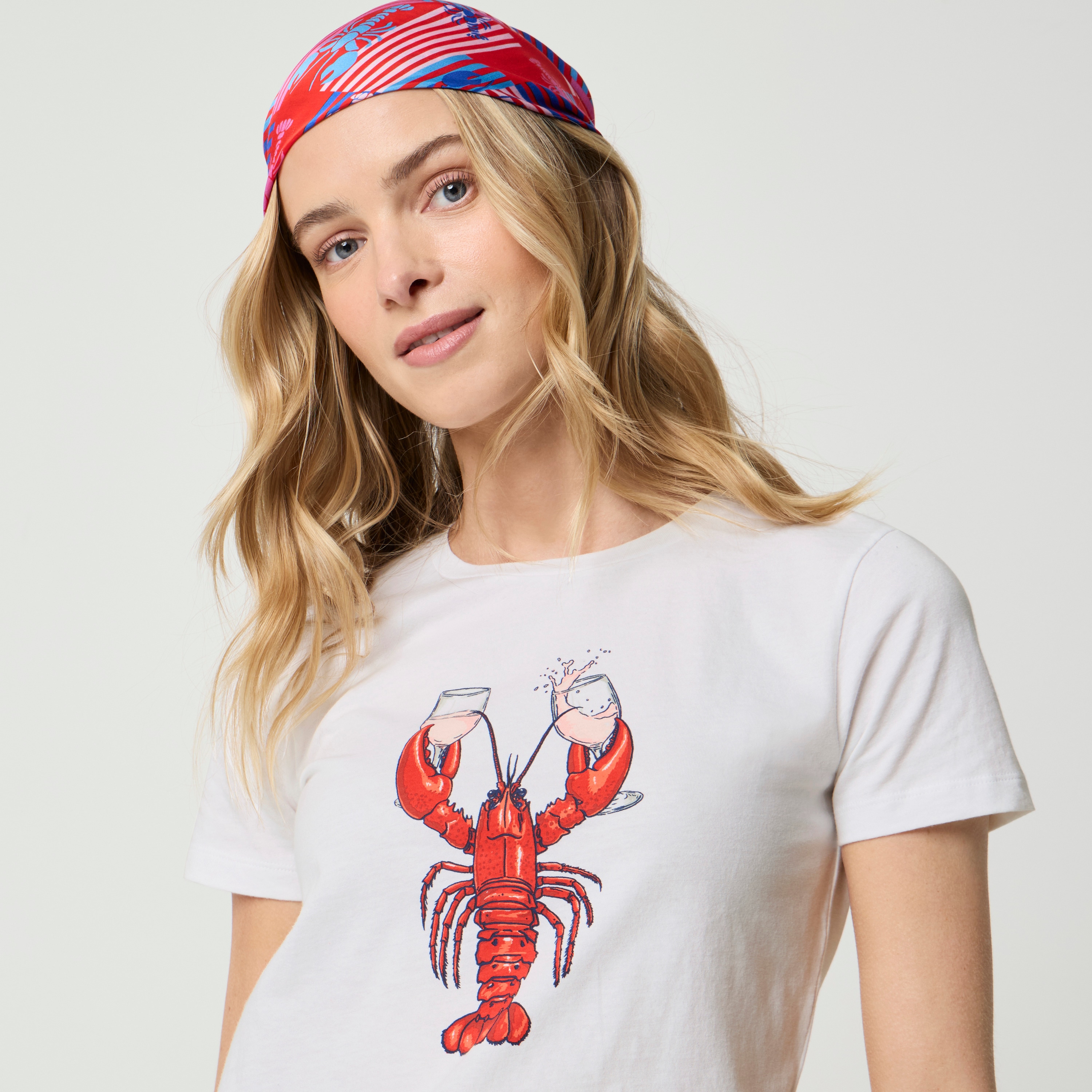 Lobster wine graphic tee