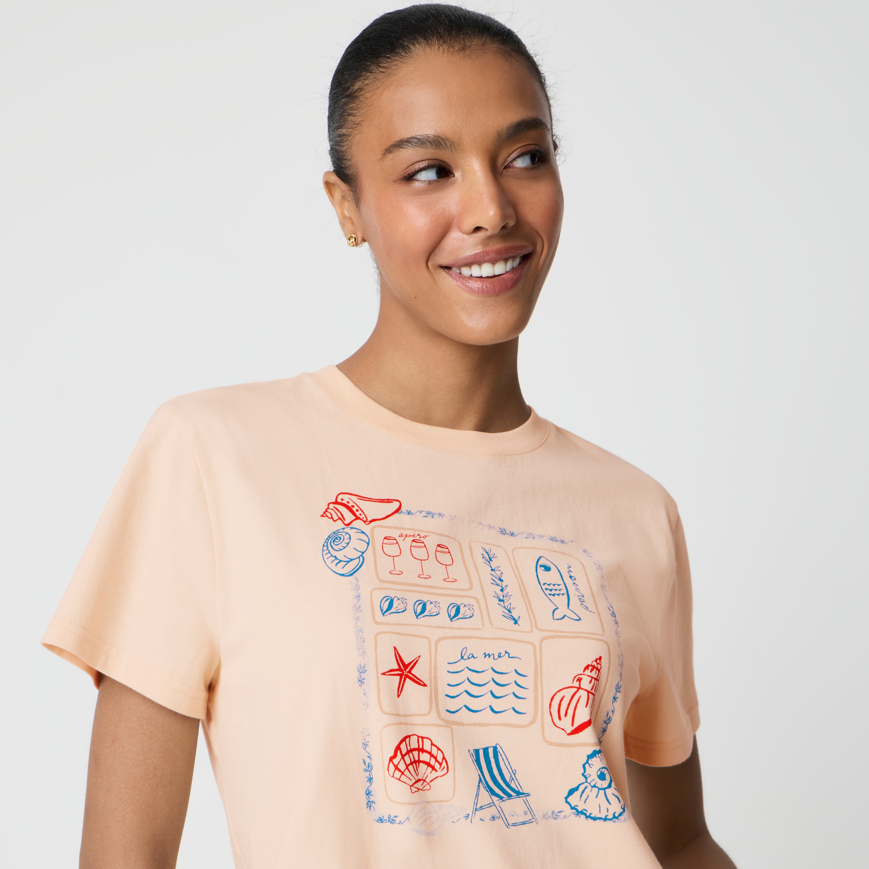 Beach grid graphic tee