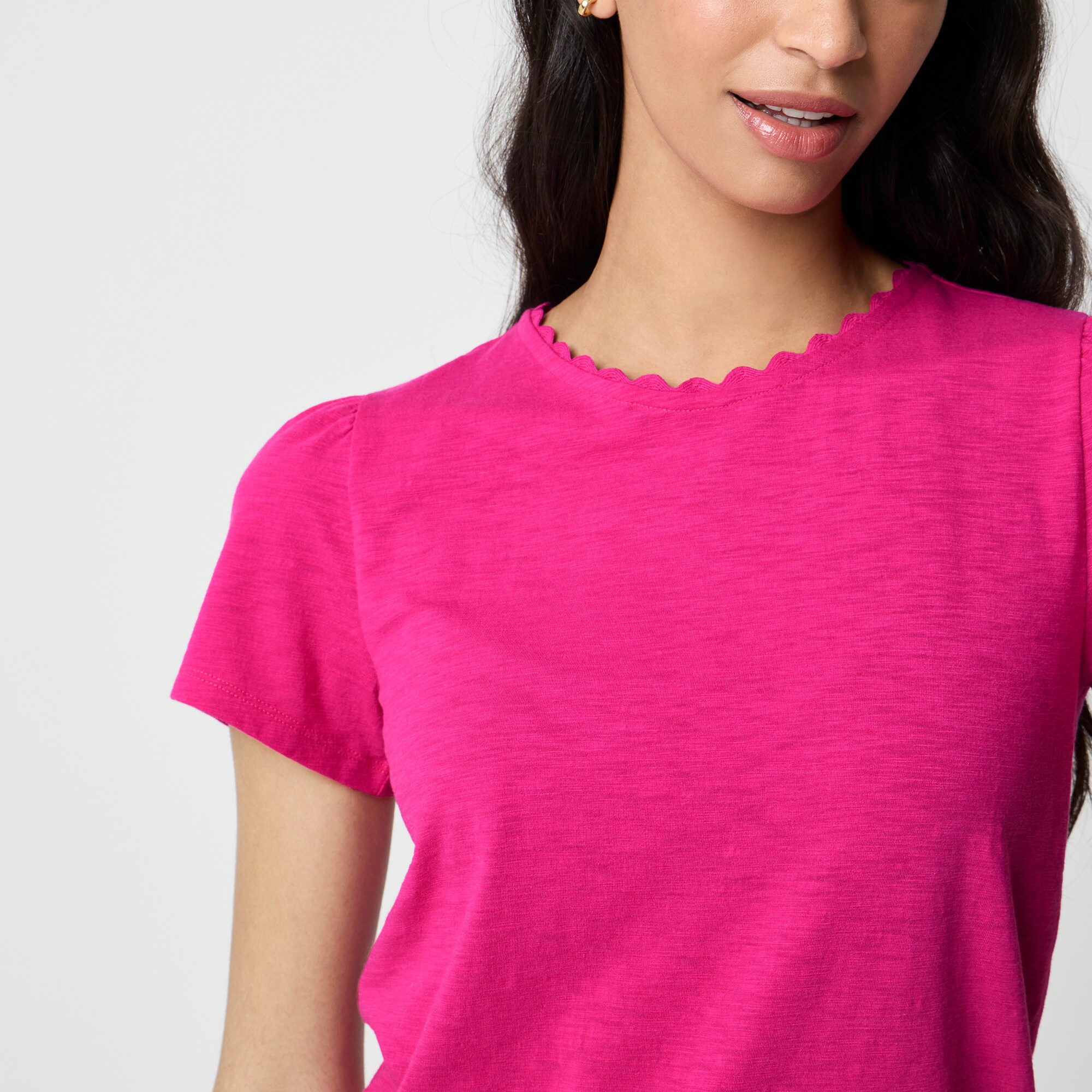 Scallop-trim tee