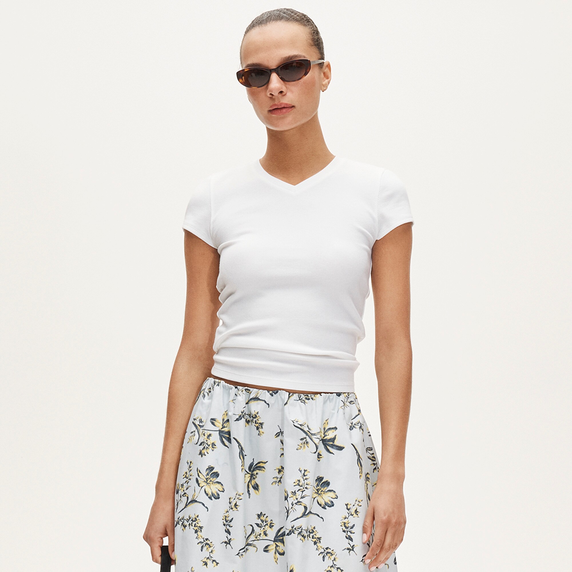 Perfect rib high V-neck T-shirt