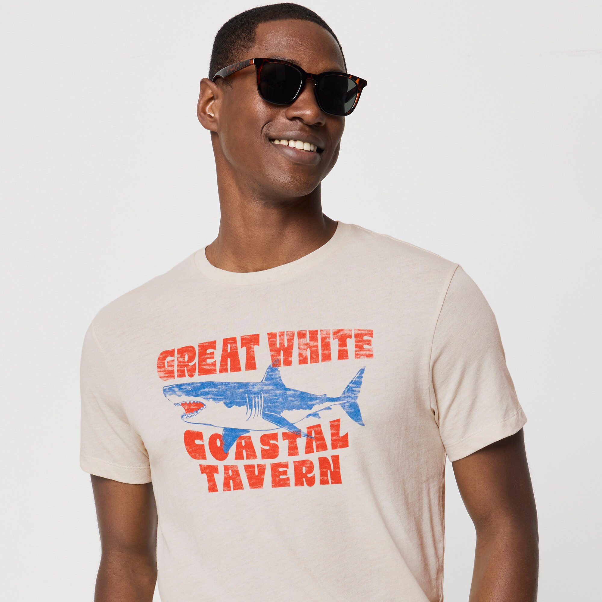 Great white graphic tee