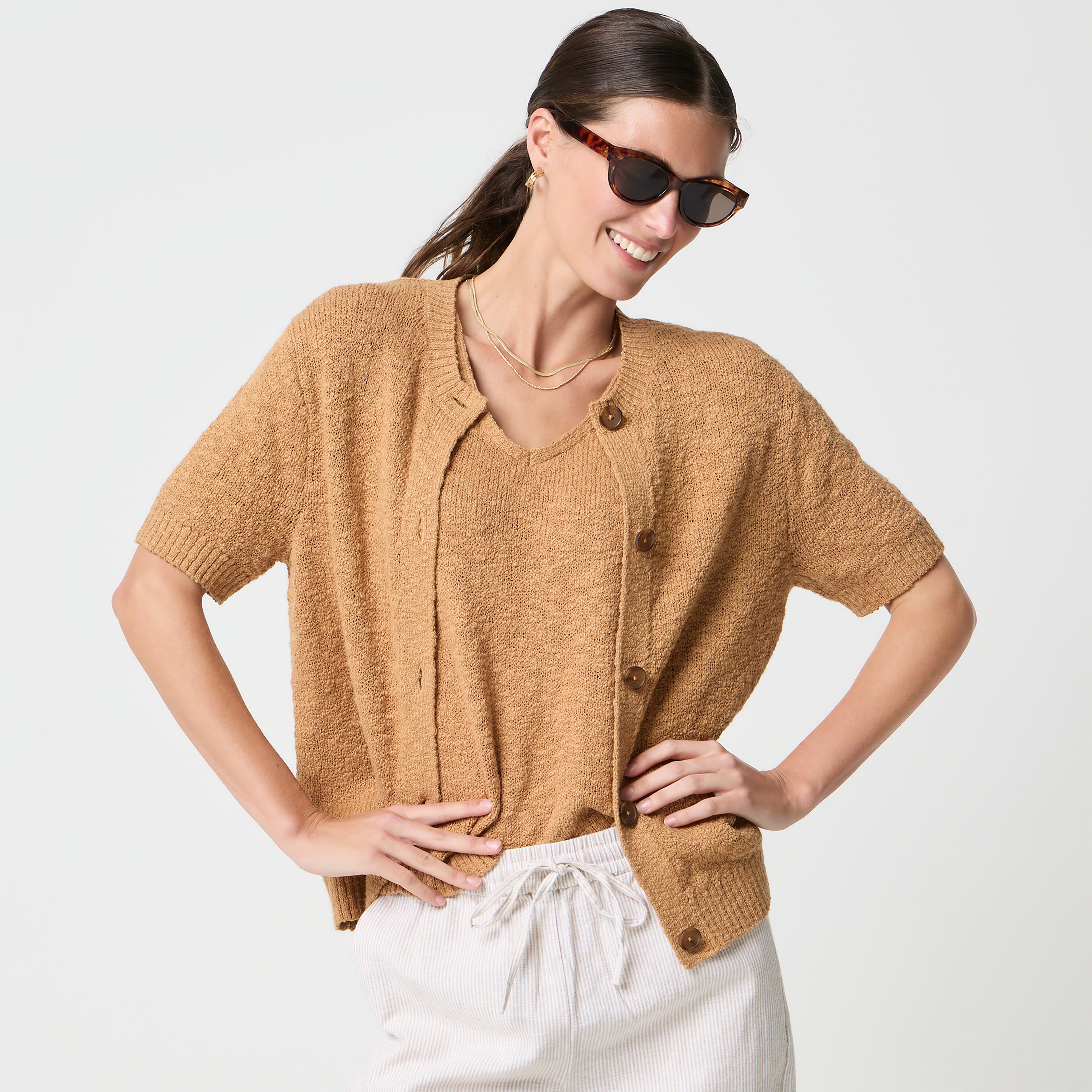 Short-sleeve slub cardigan sweater