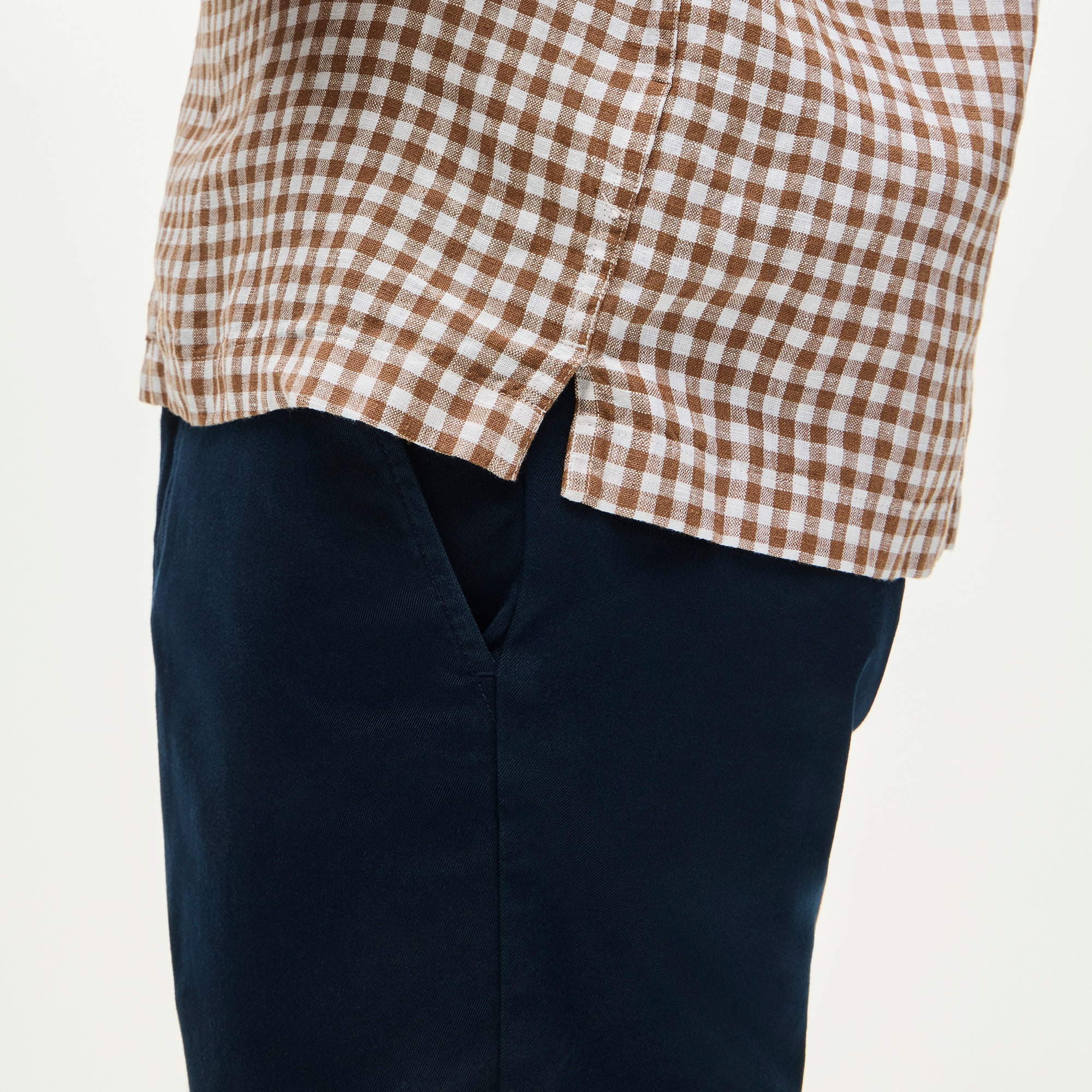 Short-sleeve linen camp-collar shirt in gingham