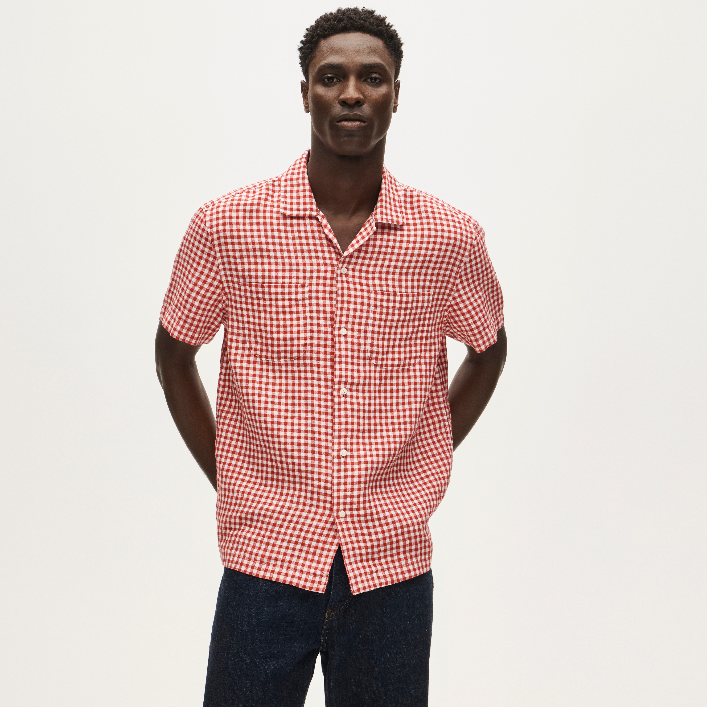 Short-sleeve linen camp-collar shirt in gingham