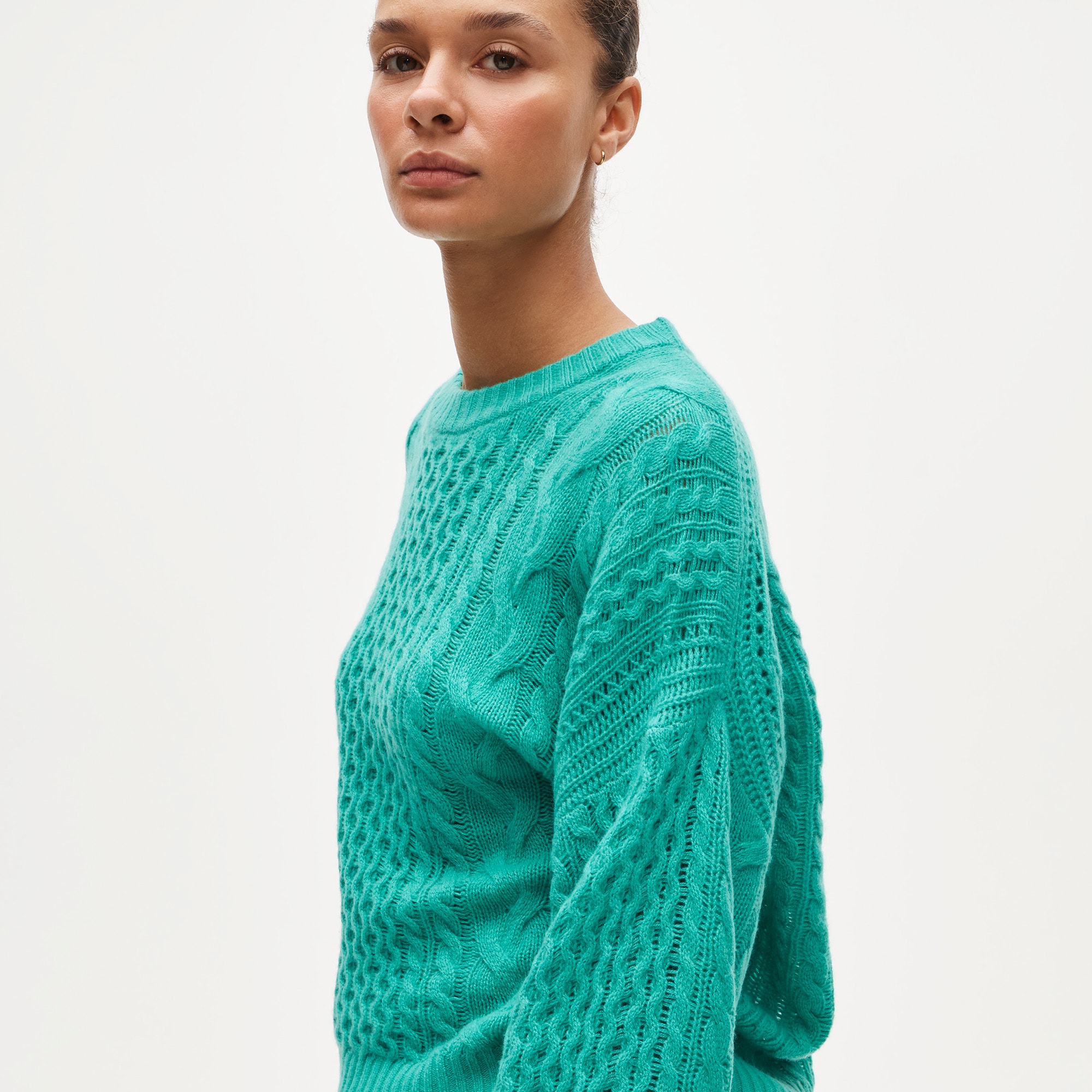 Cashmere cable-knit blouson-sleeve sweater