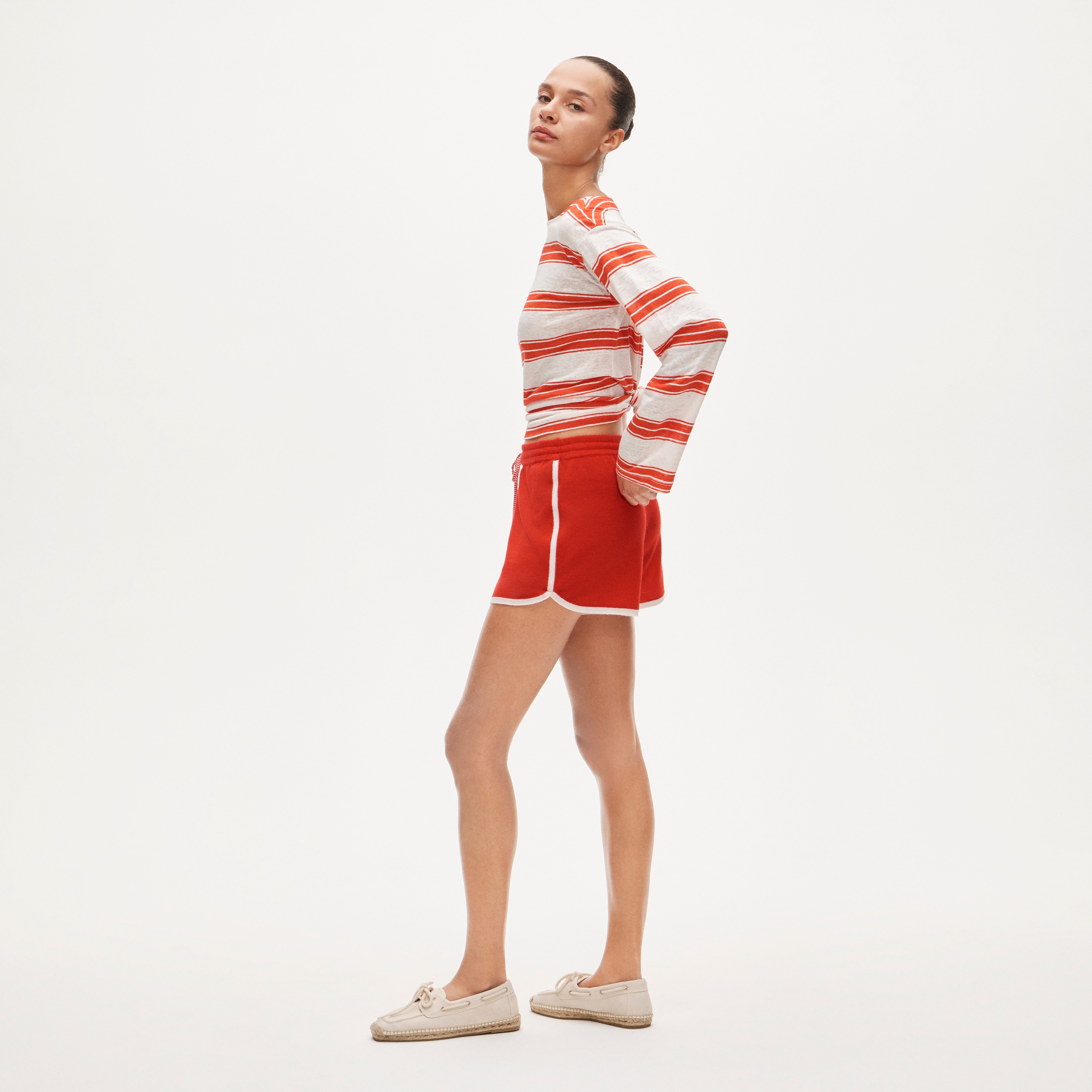 Featherweight cashmere drawstring short