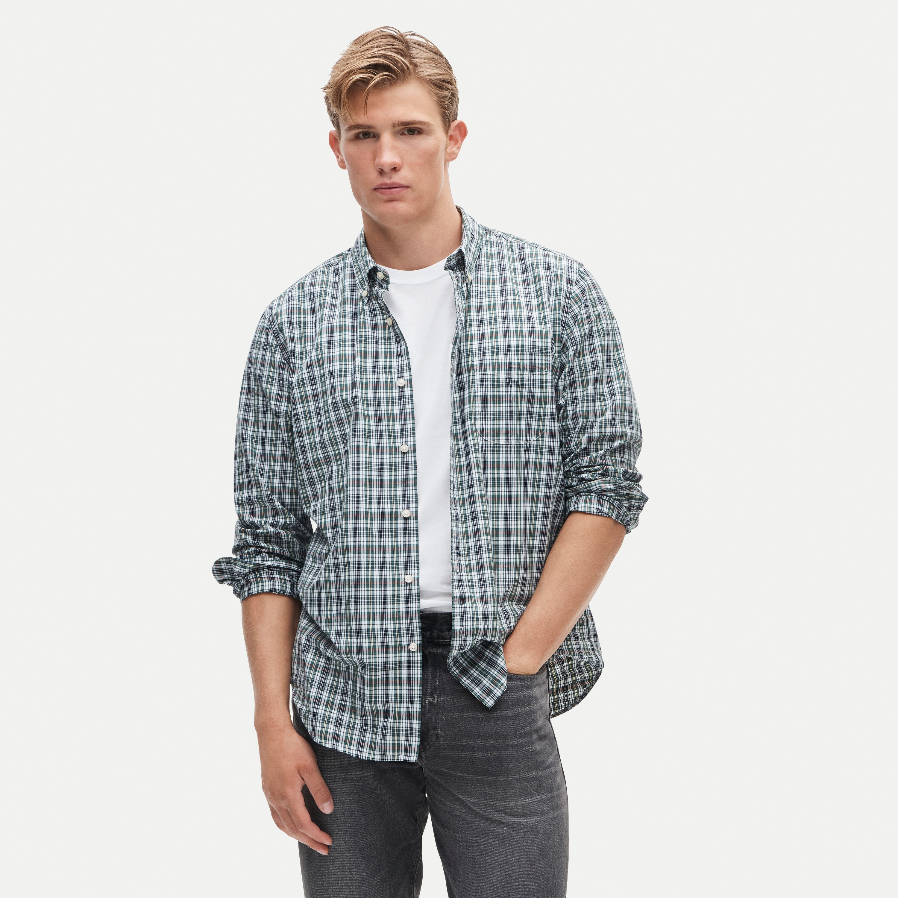Poplin shirt with button-down collar