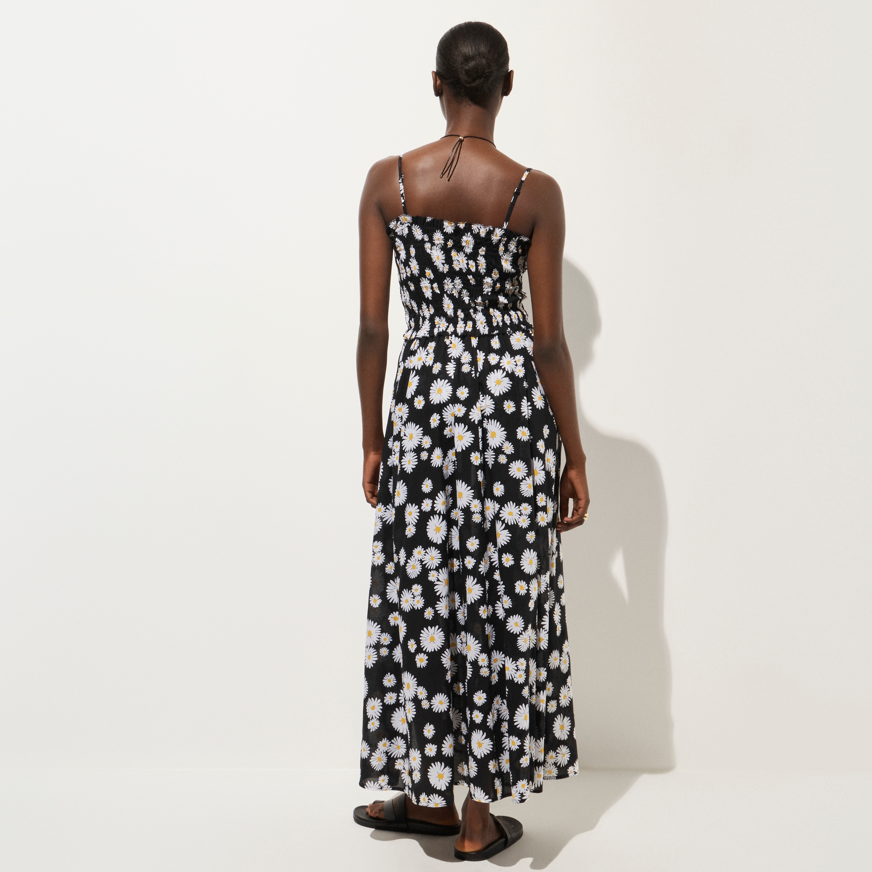 Smocked maxi dress in cotton voile vintage daisy print