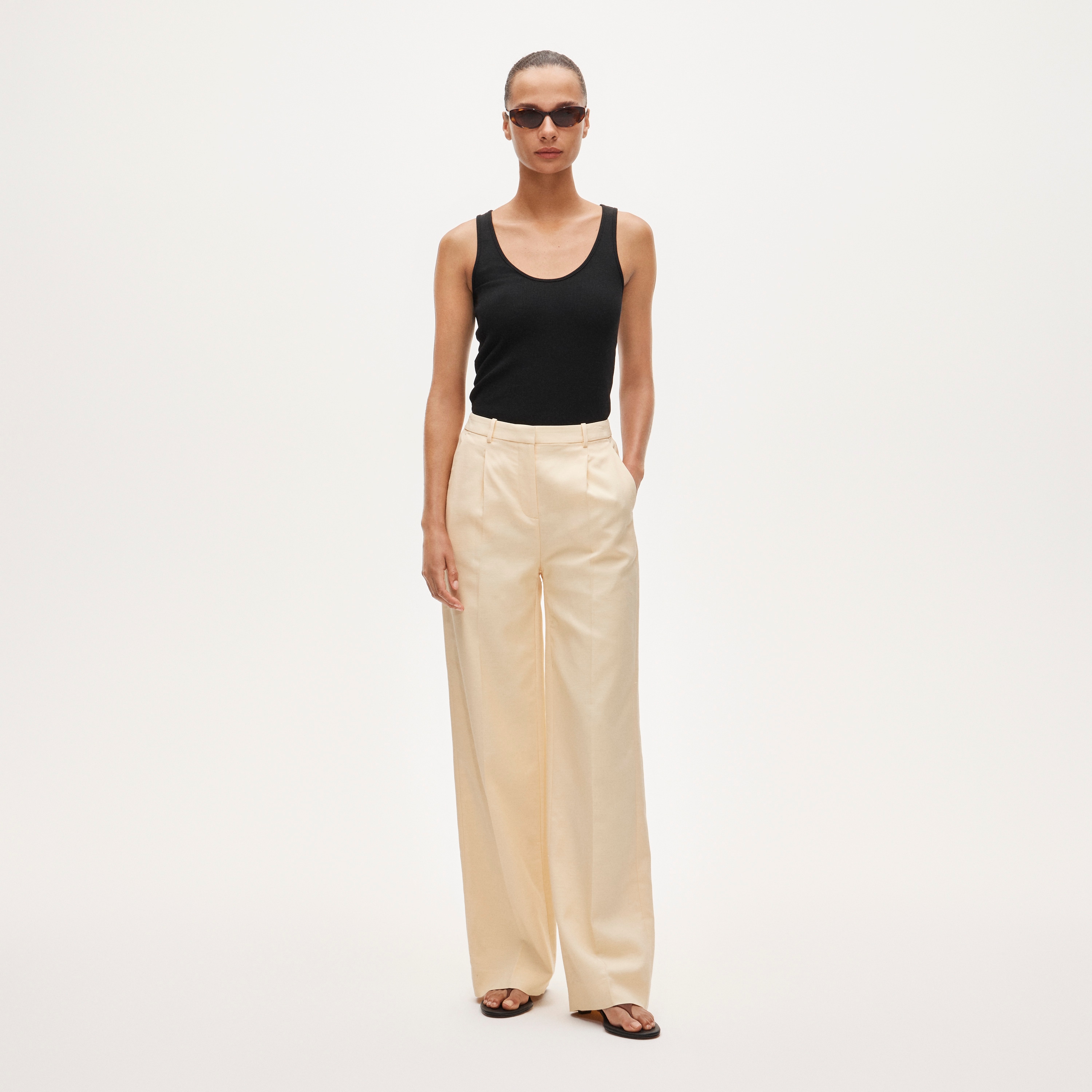 Petite Essential wide-leg pant in Gramercy linen blend