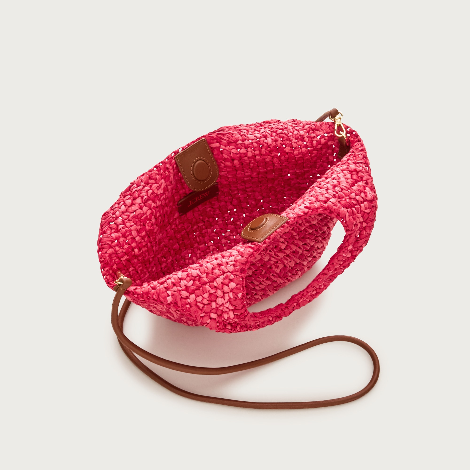 Small handwoven tote in marled straw
