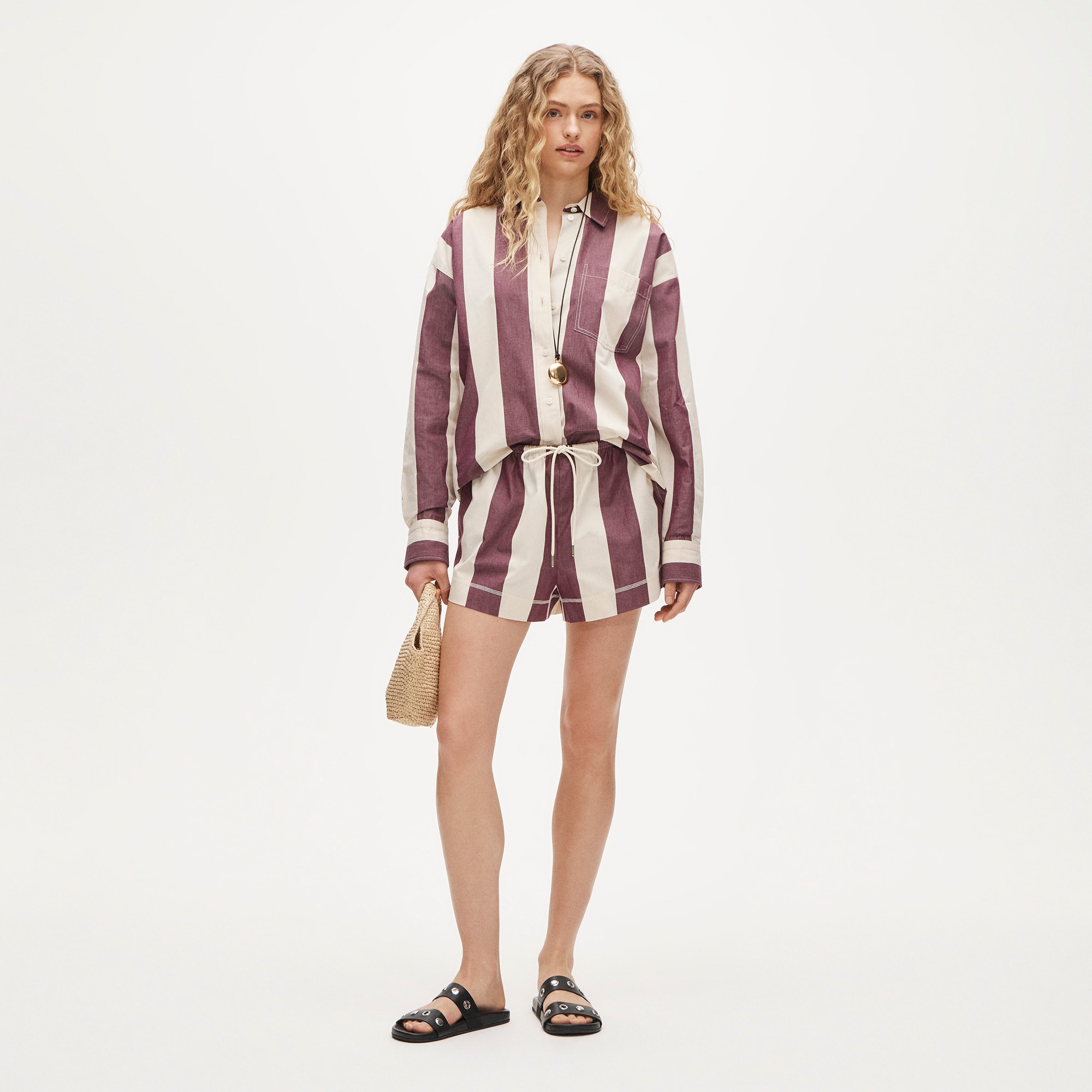 Cruise short in striped lightweight oxford
