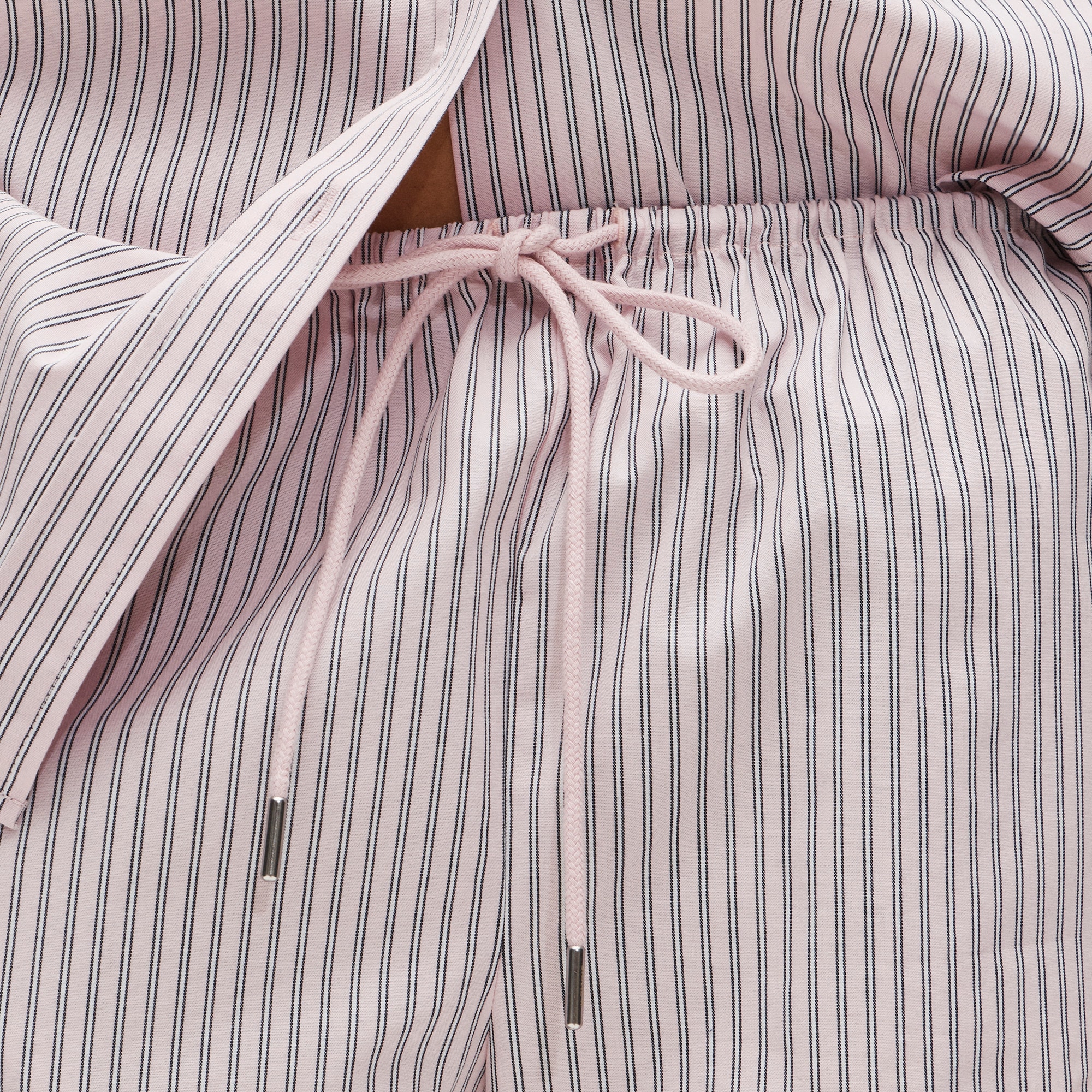 Cruise short in striped lightweight oxford