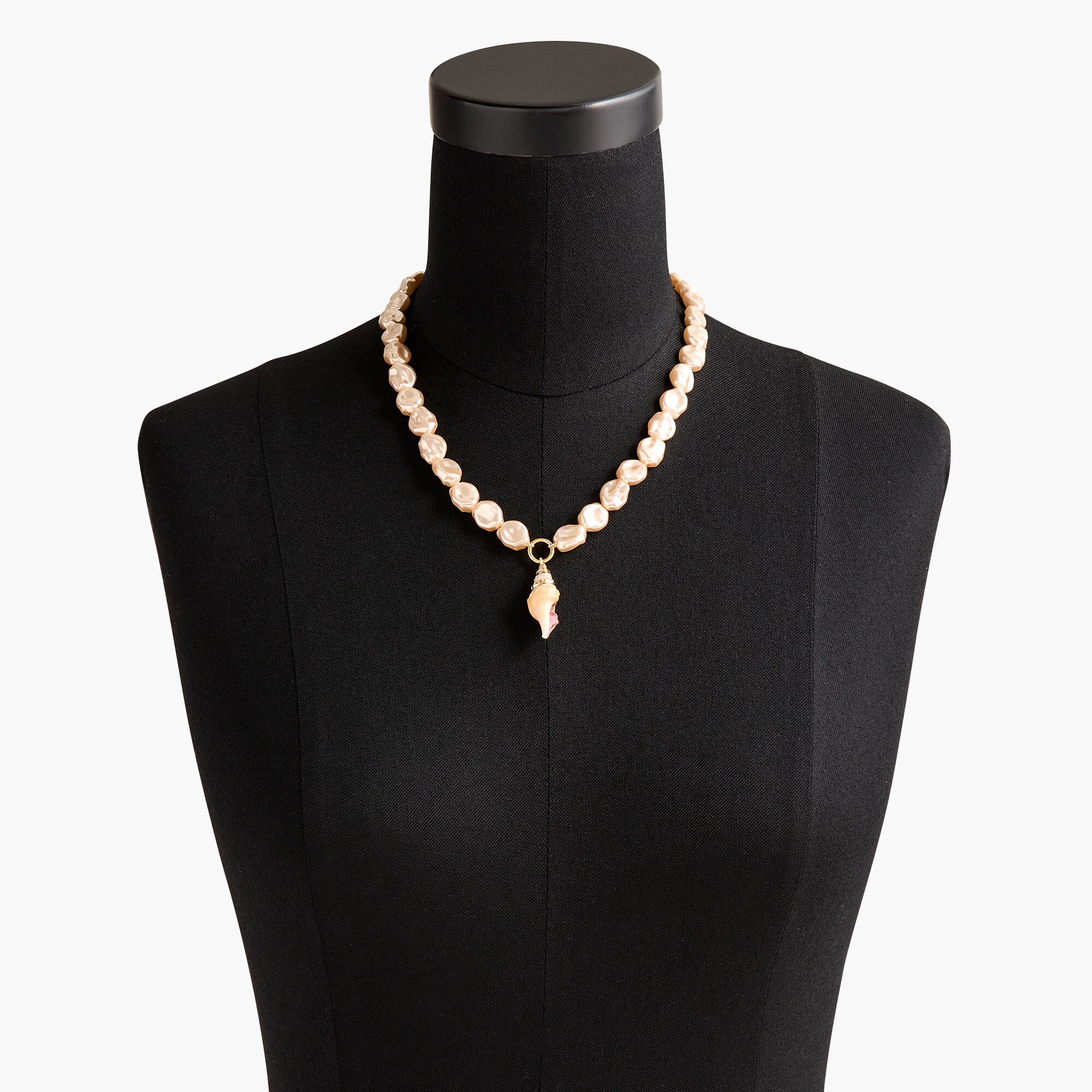 Seashell charm necklace