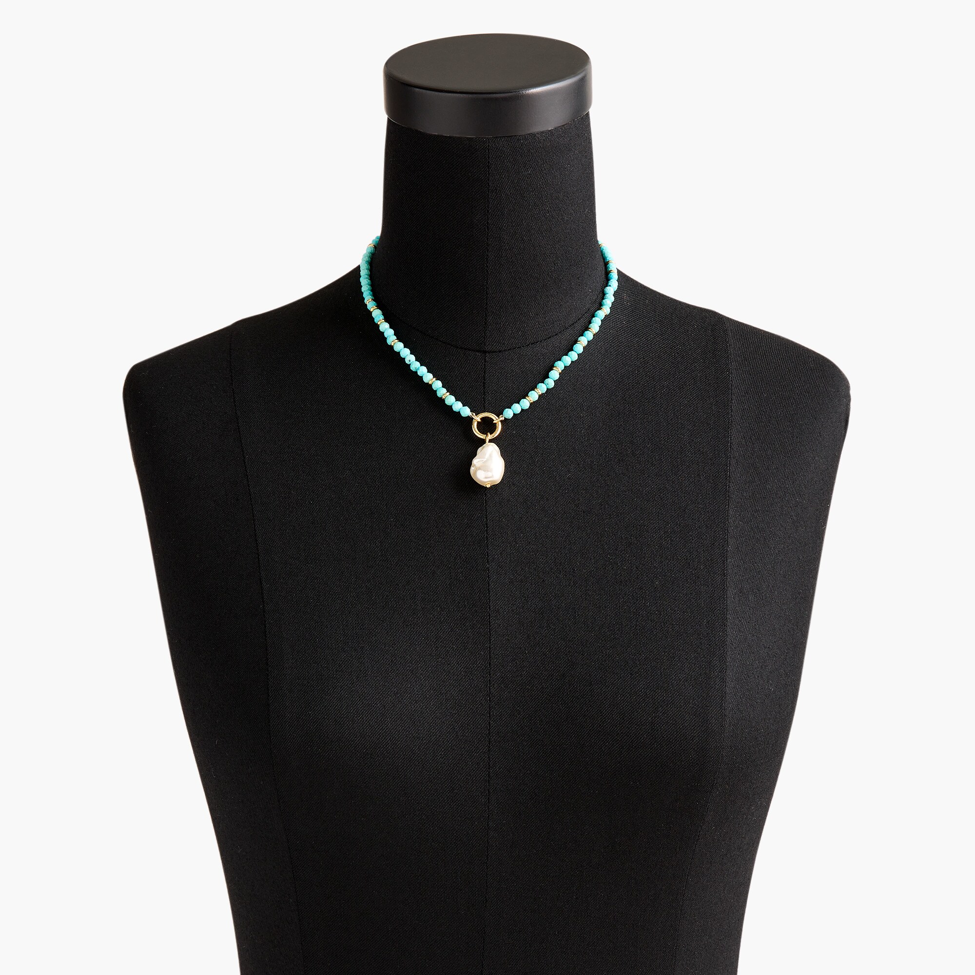 Pearl drop necklace