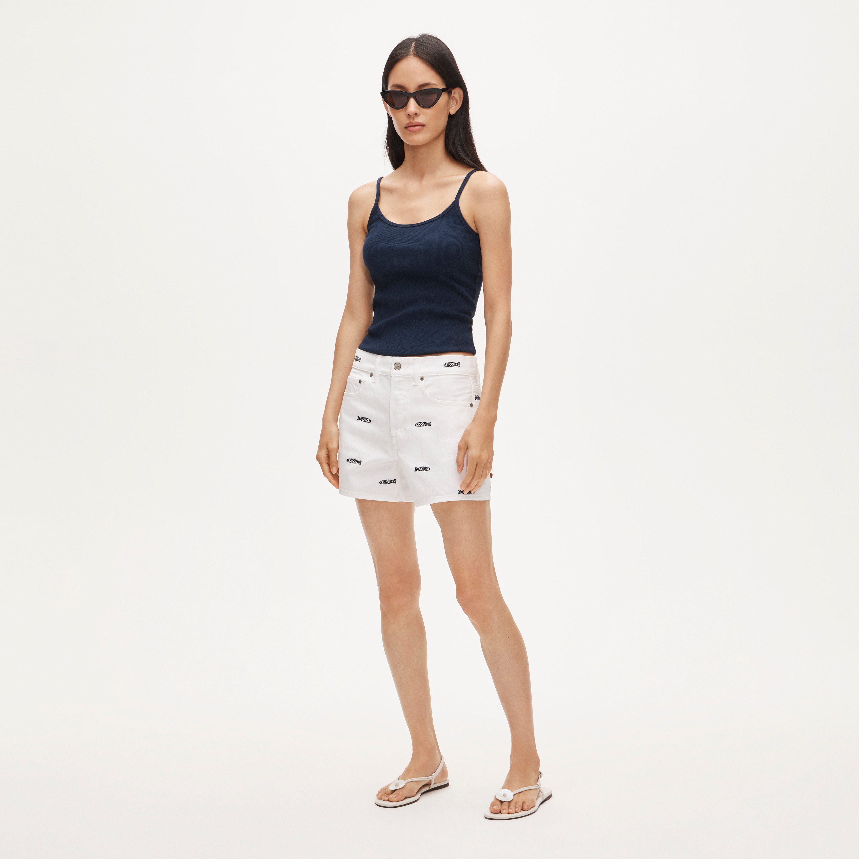 Embroidered mid-rise A-line denim short
