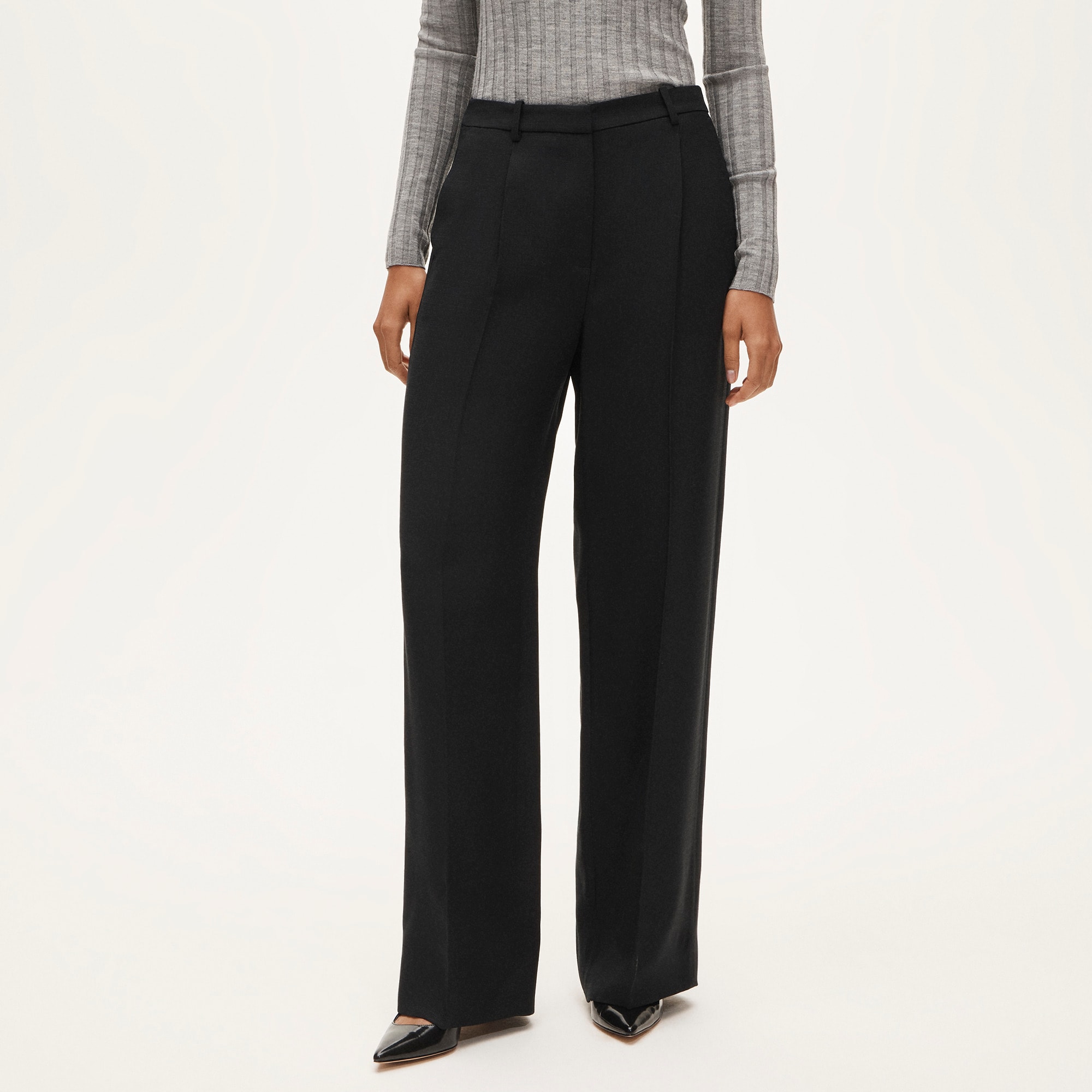 Essential wide-leg pant in luster canvas