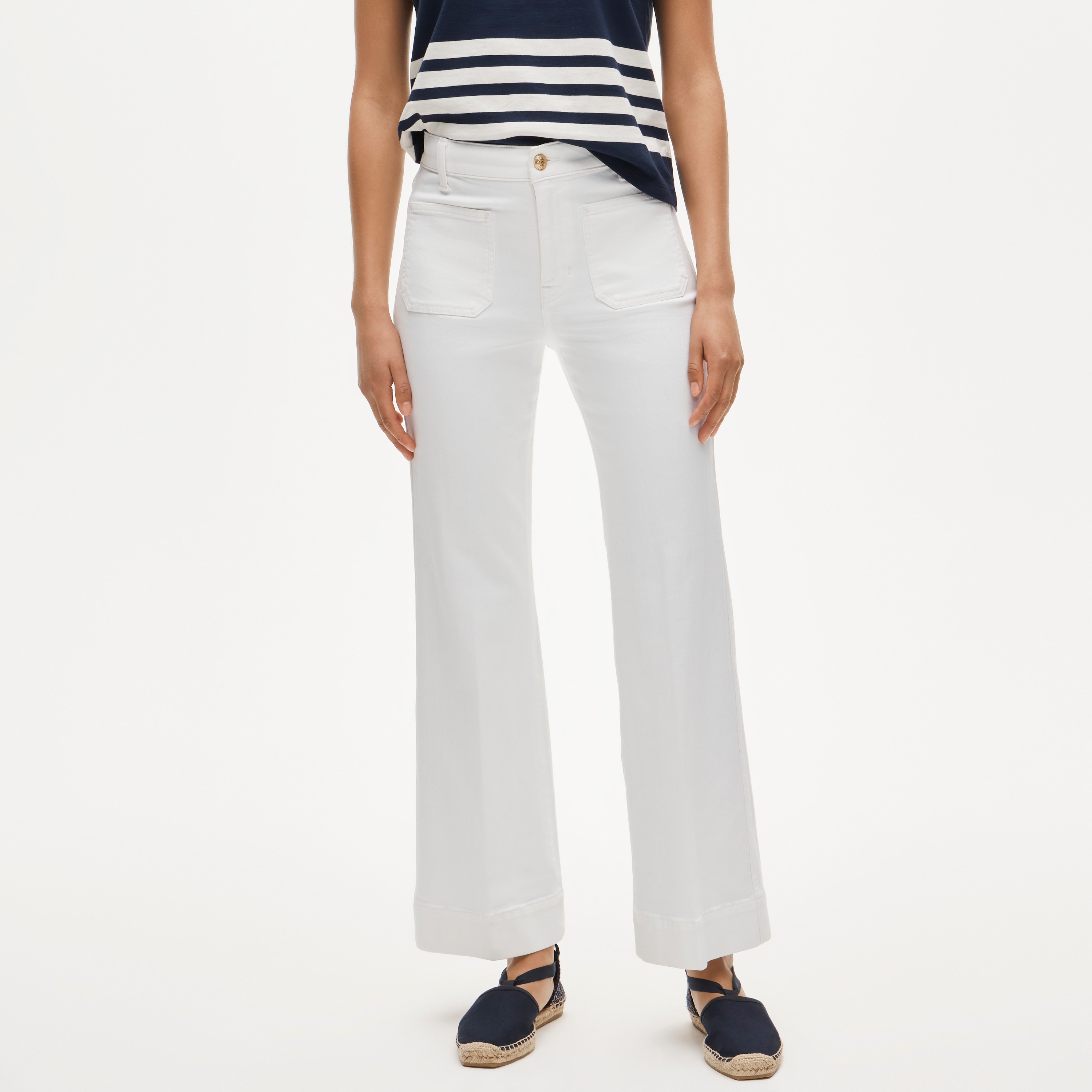 Charley kickout cropped jean in super-stretch with patch pockets