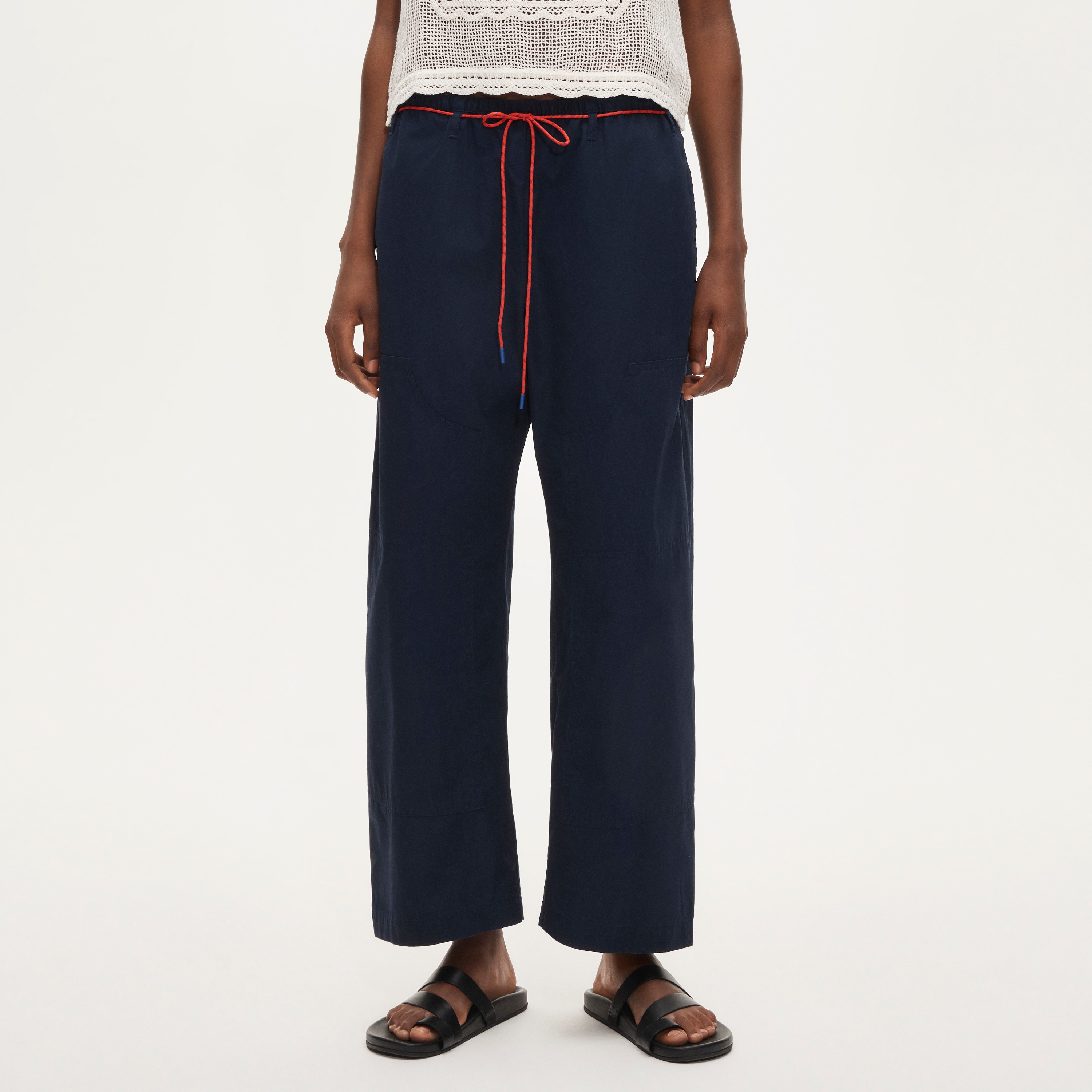 Luna pant with removable paracord
