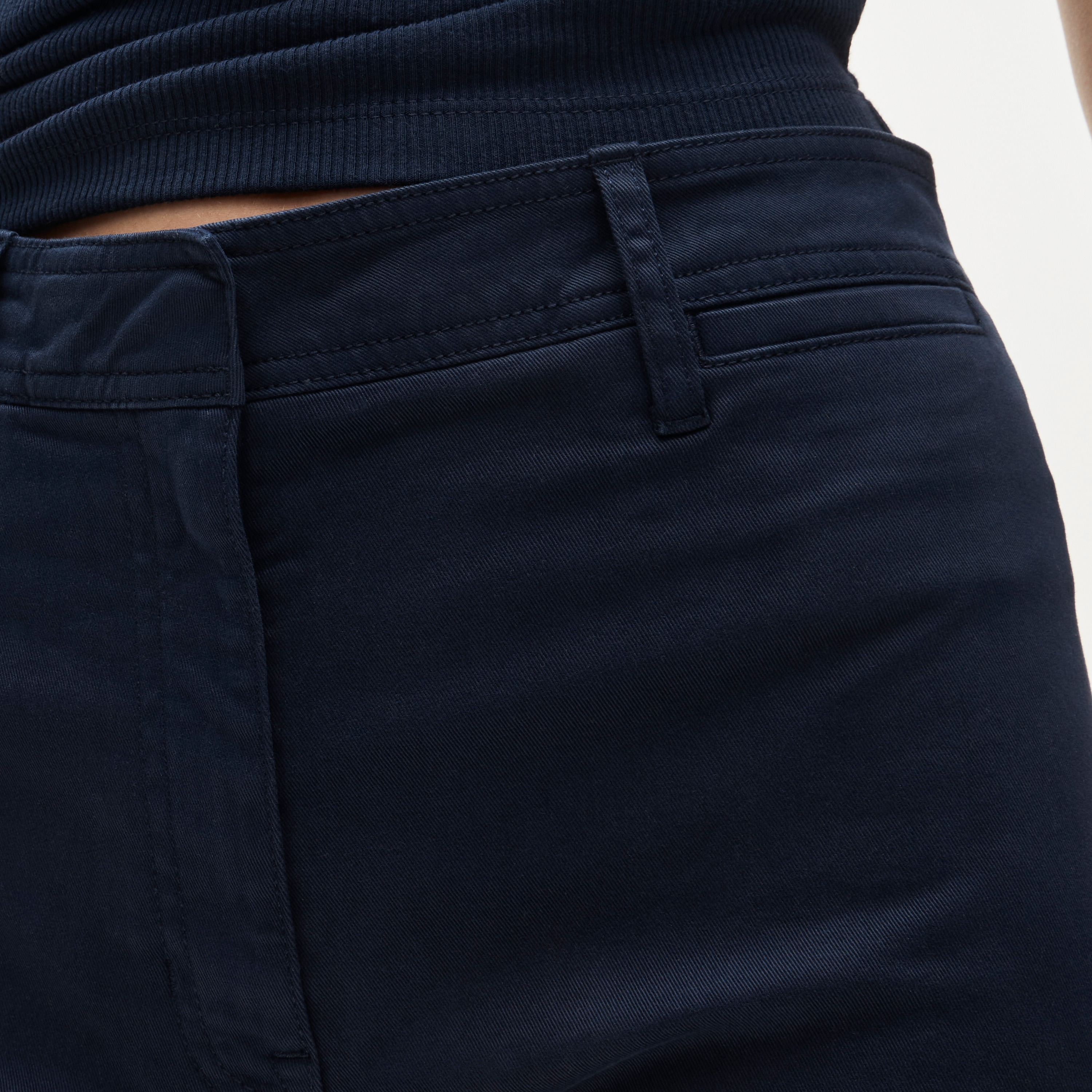 Wide-leg trouser in chino - image 4