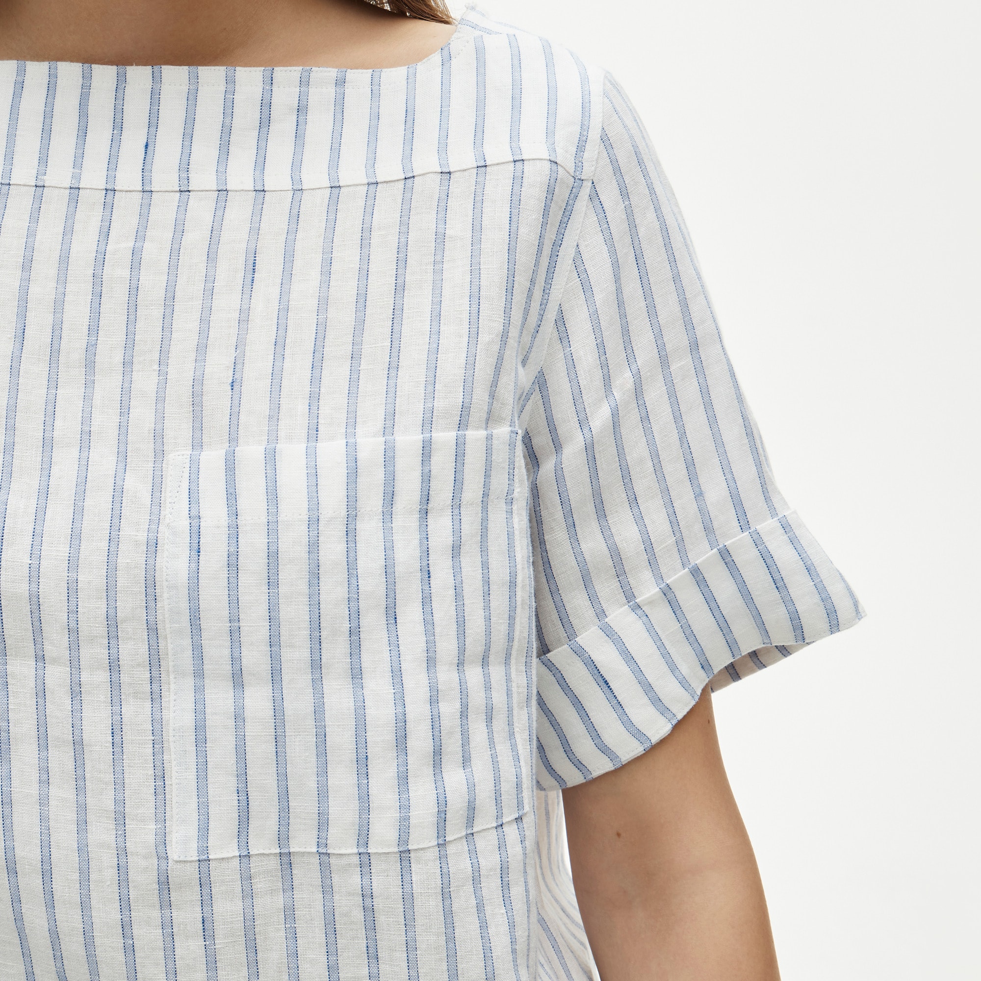 Boatneck T-shirt in striped linen - image 4