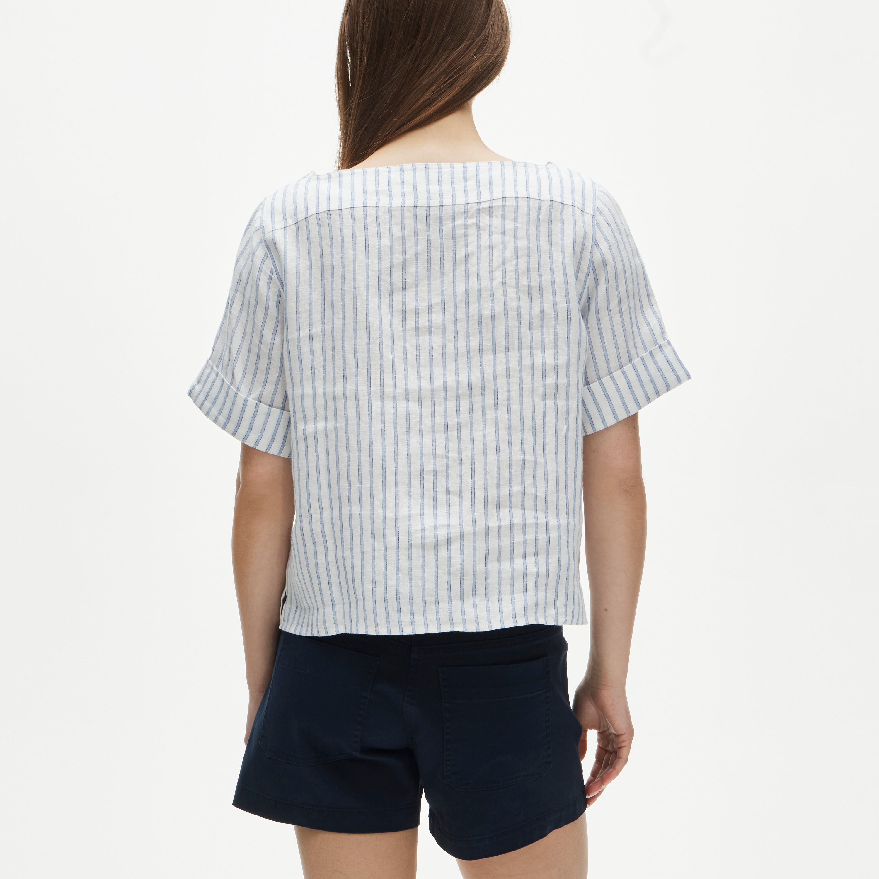 Boatneck T-shirt in striped linen - image 5