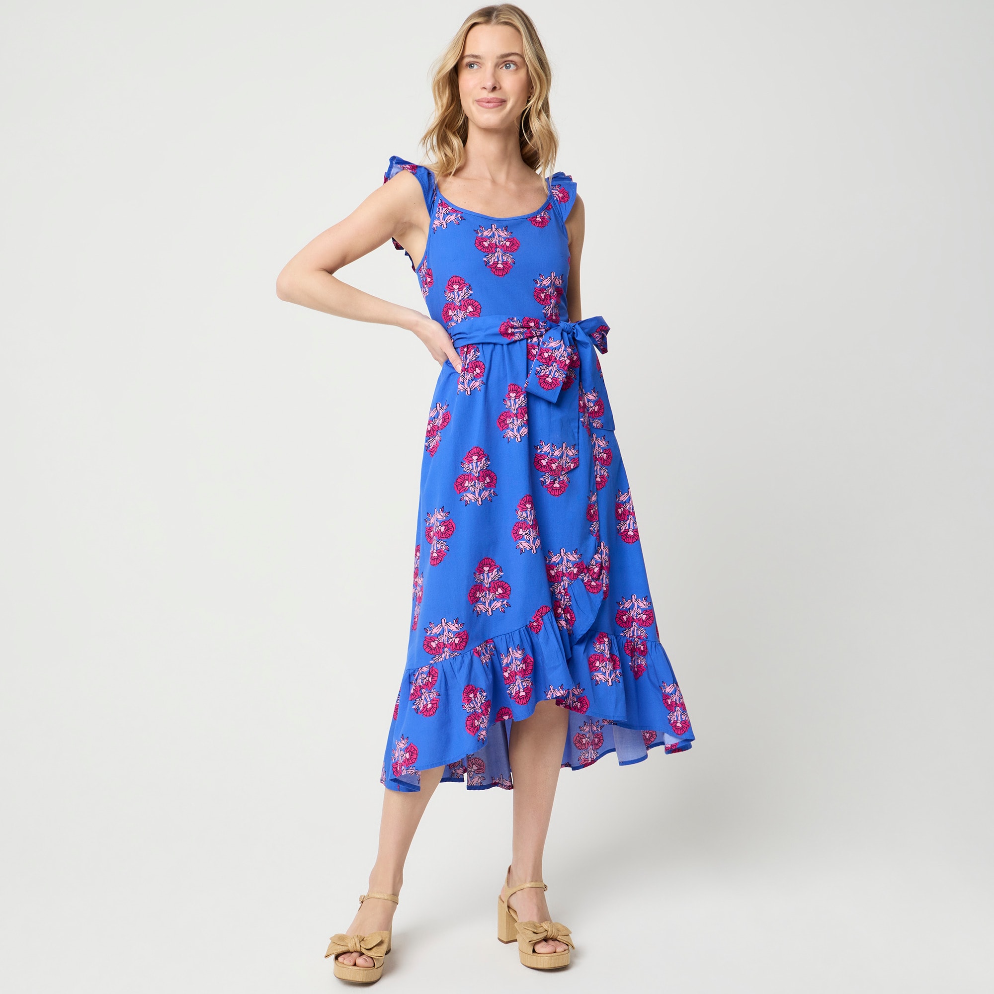 Tie-waist wrap dress
