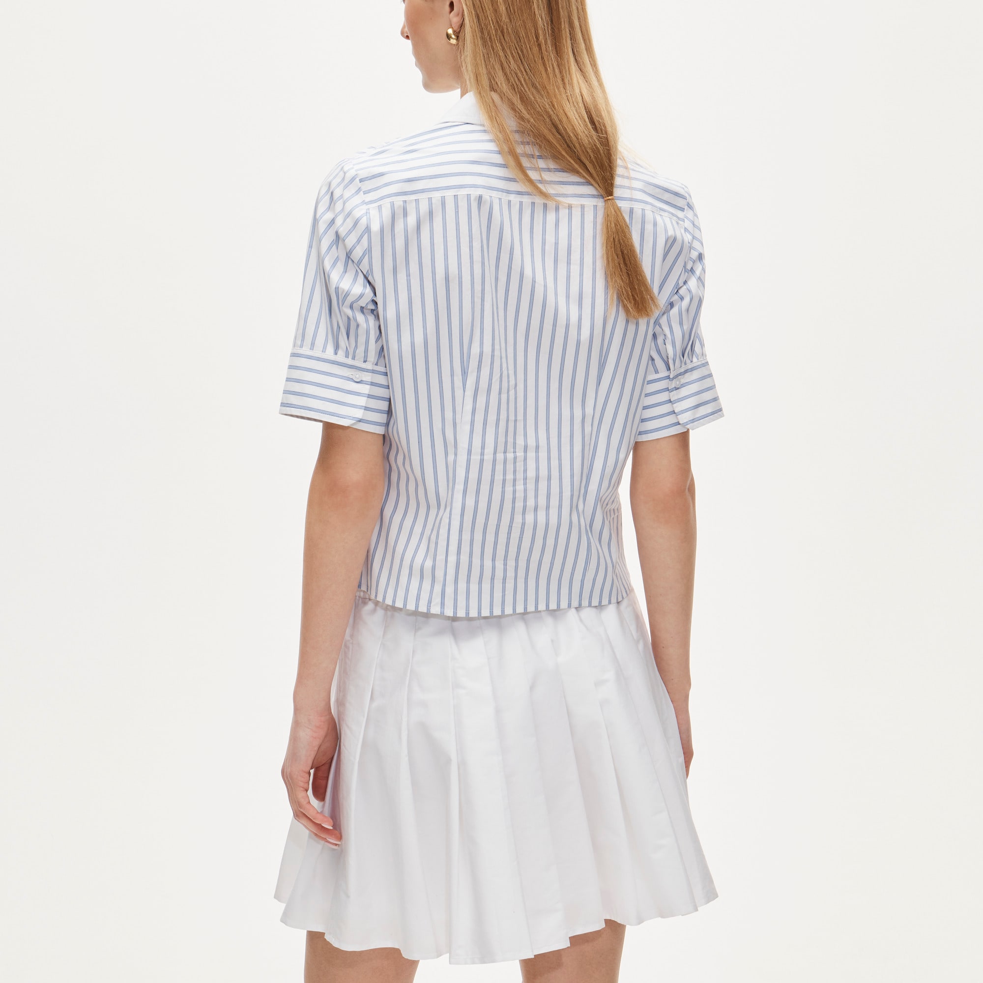 Eleanor slim-fit elbow-sleeve button-up shirt in striped cotton poplin