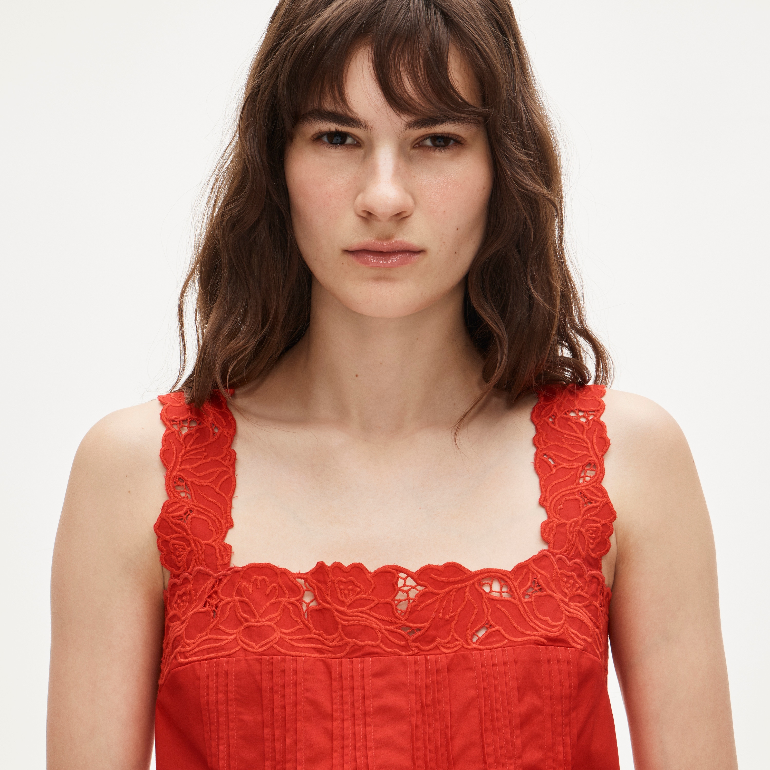 Lace-trim tank top in compact poplin
