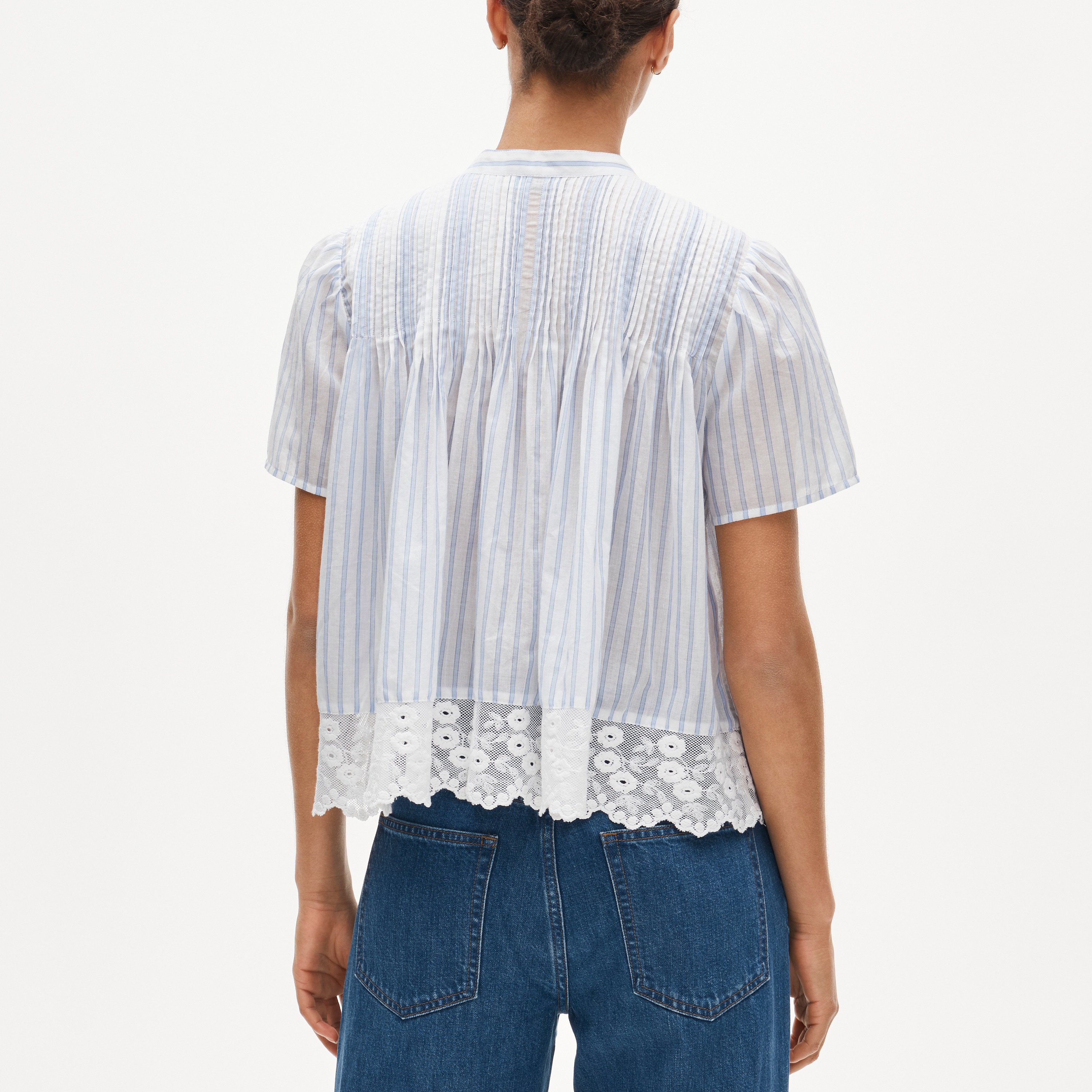 Lace-trim short-sleeve top in cotton voile - image 5