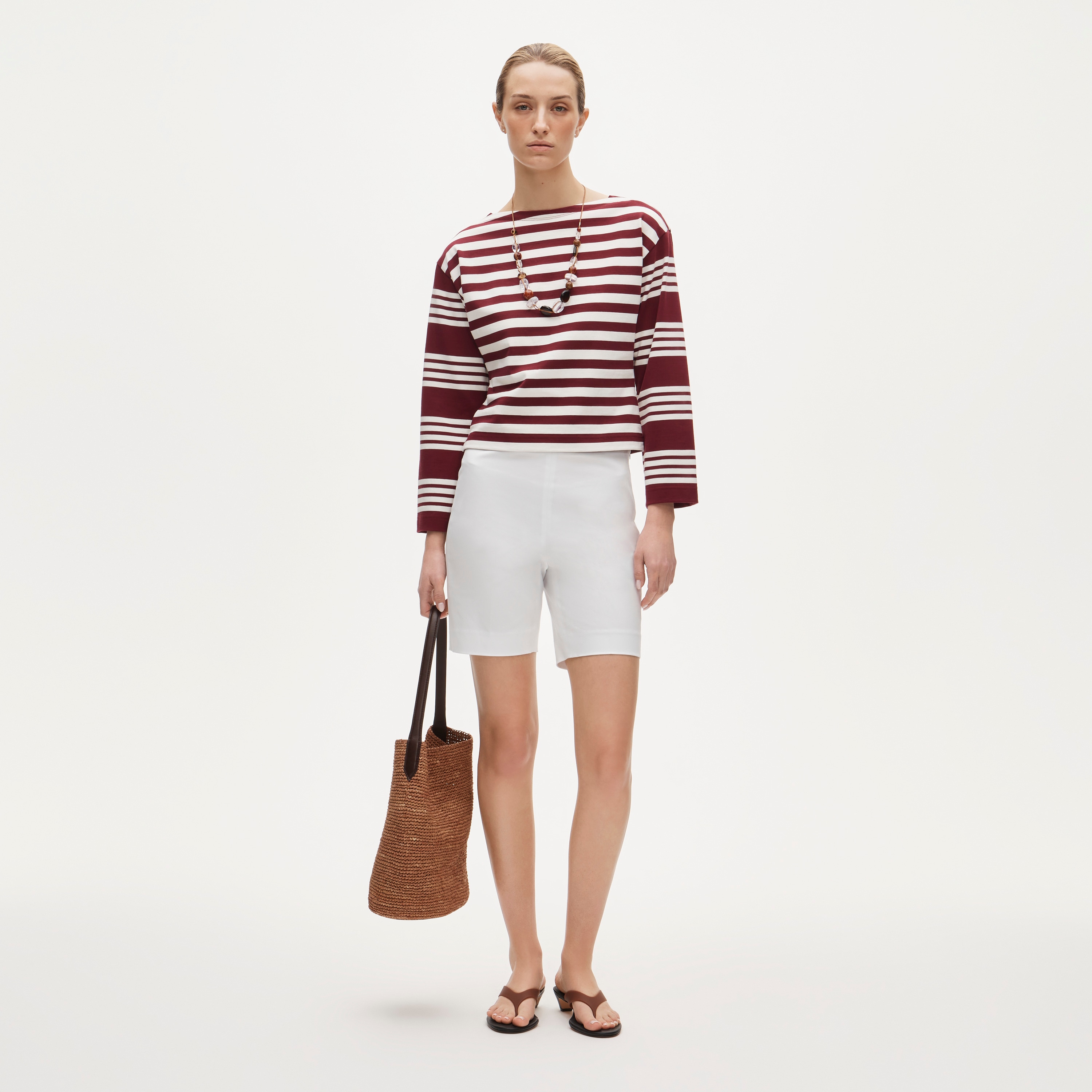 Bermuda short in sateen - image 2