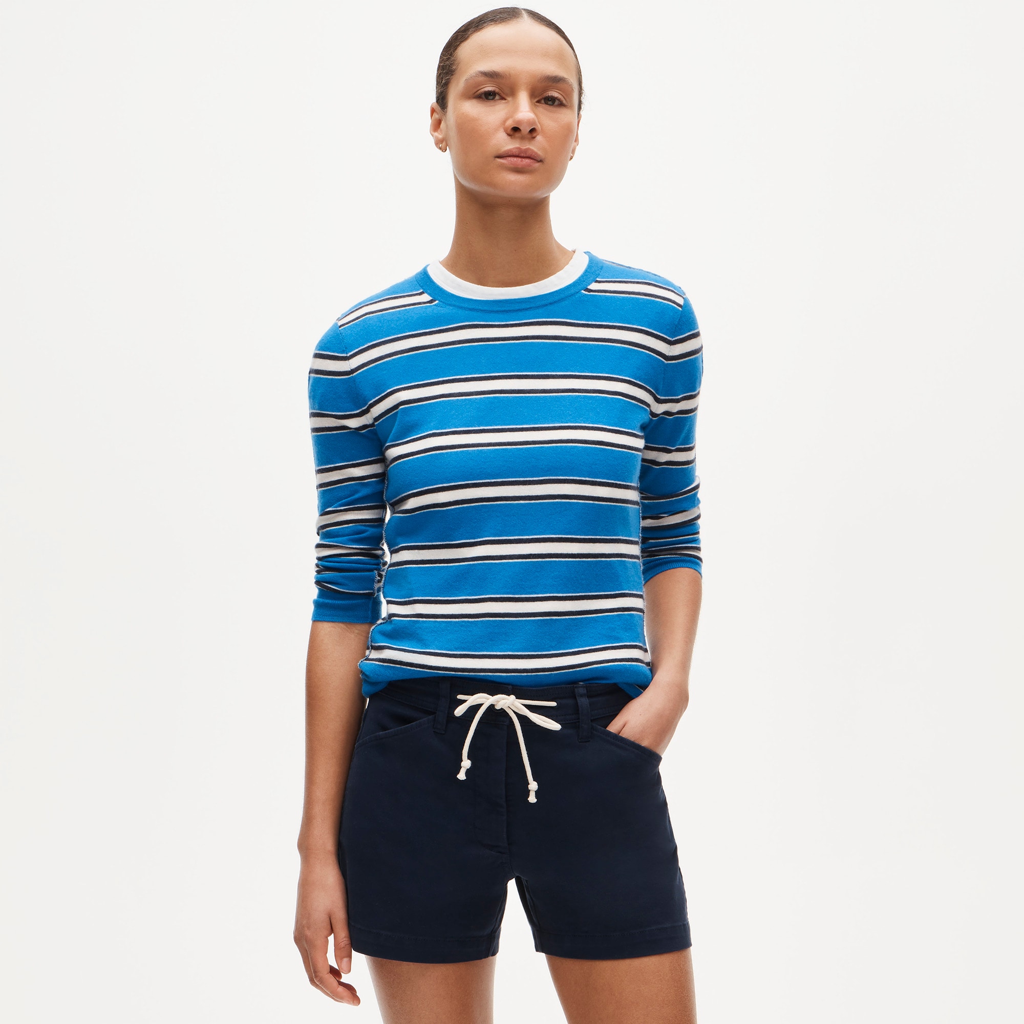 4" coastal chino short