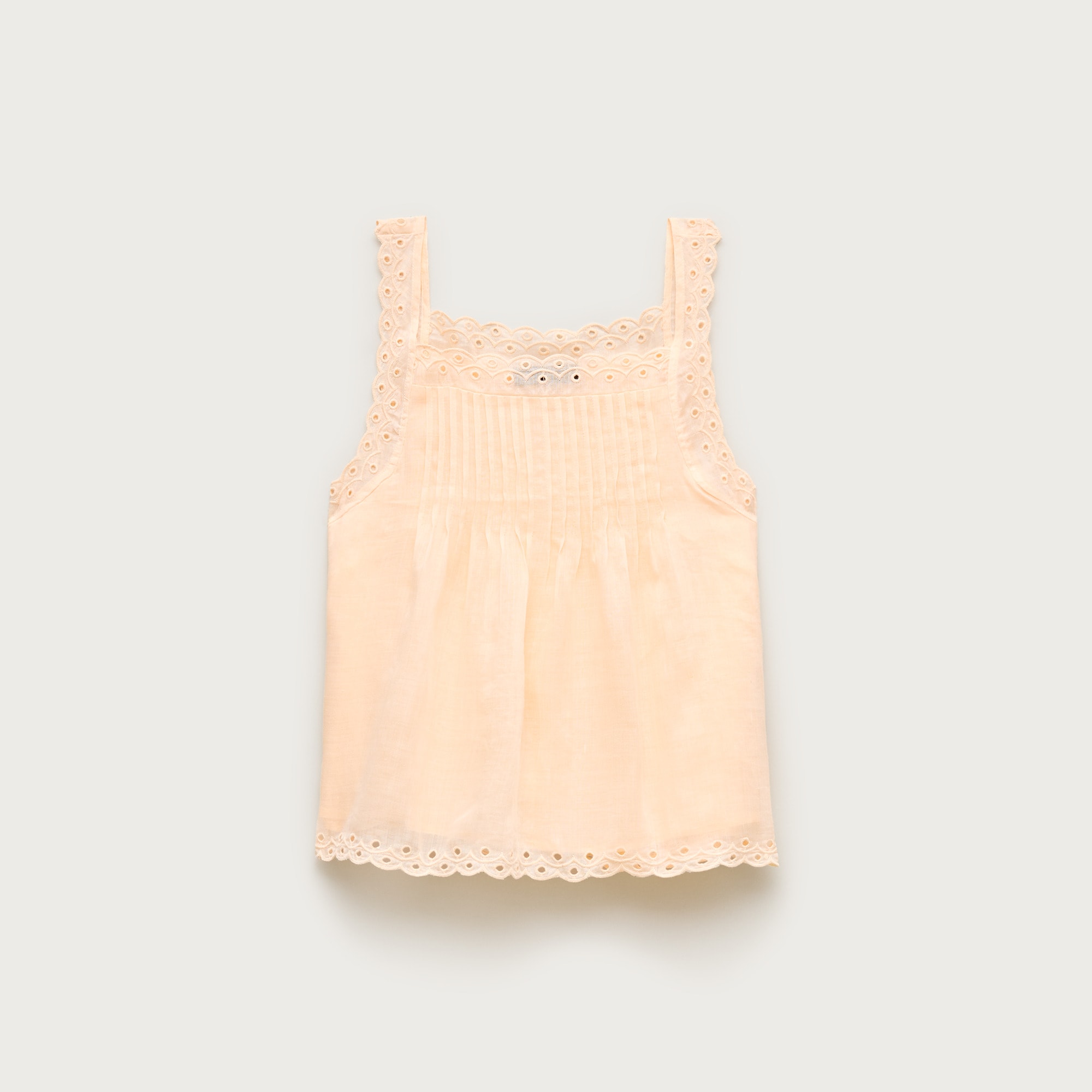 Scallop-trim tank top in ramie