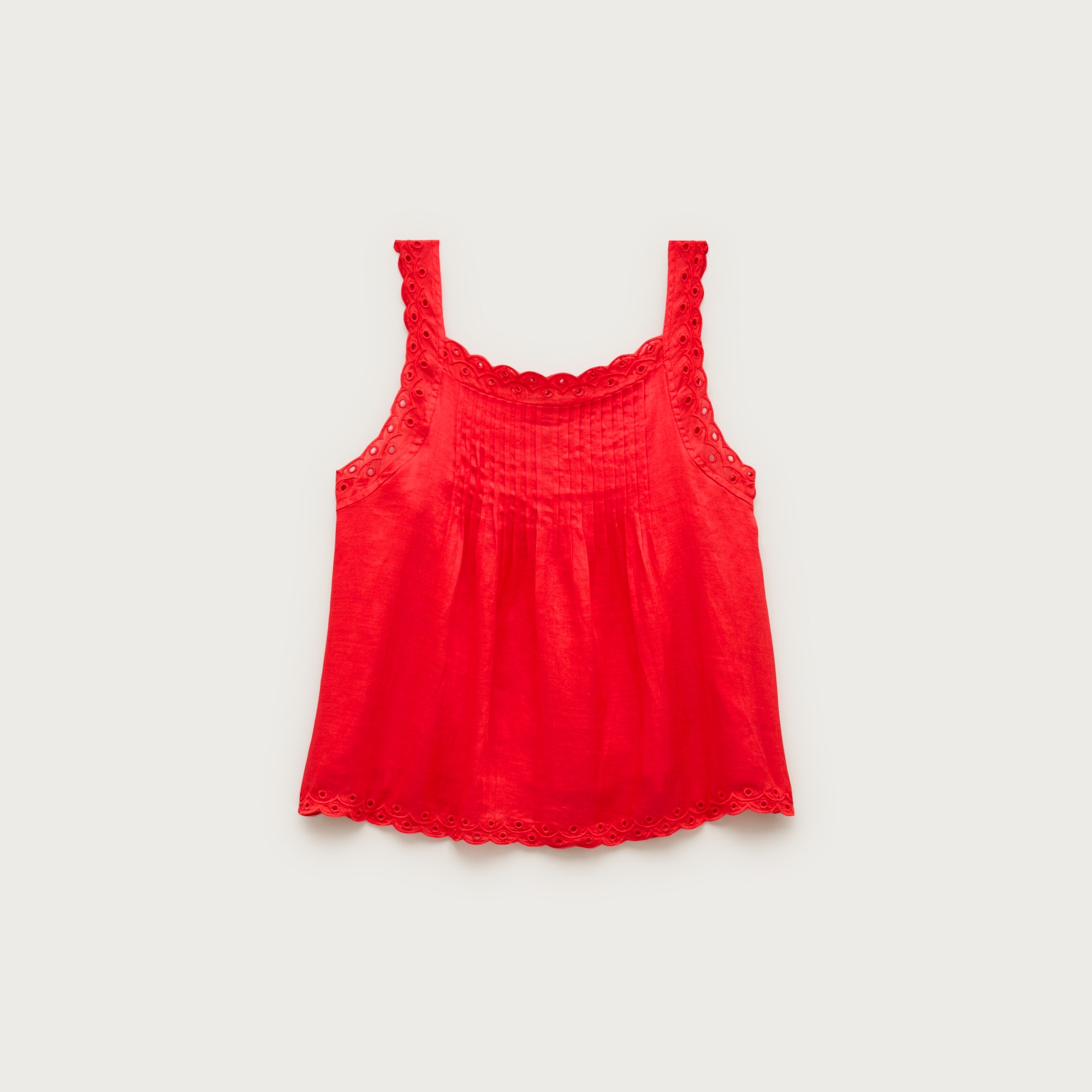 Scallop-trim tank top in ramie