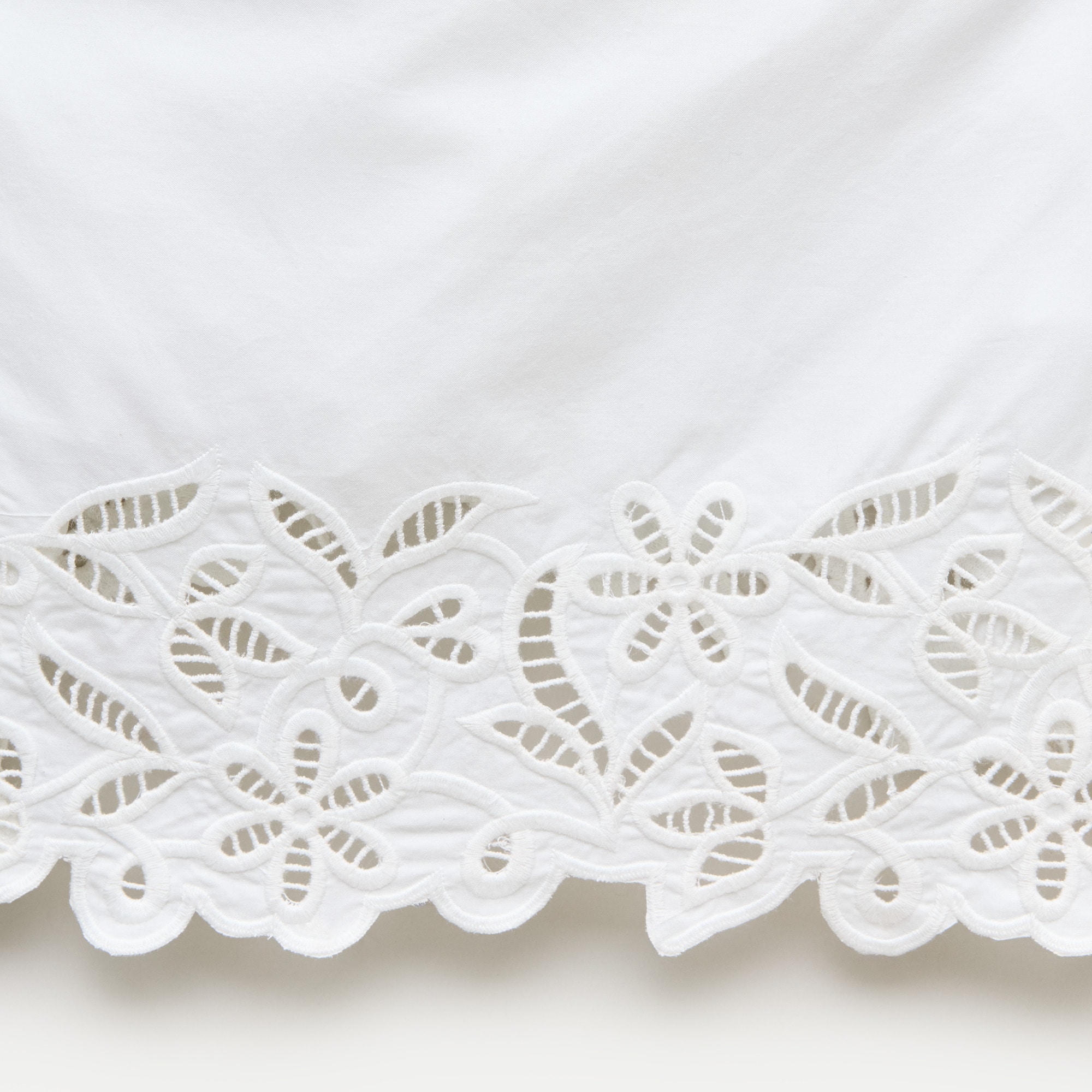 Embroidered high-neck top in cotton poplin